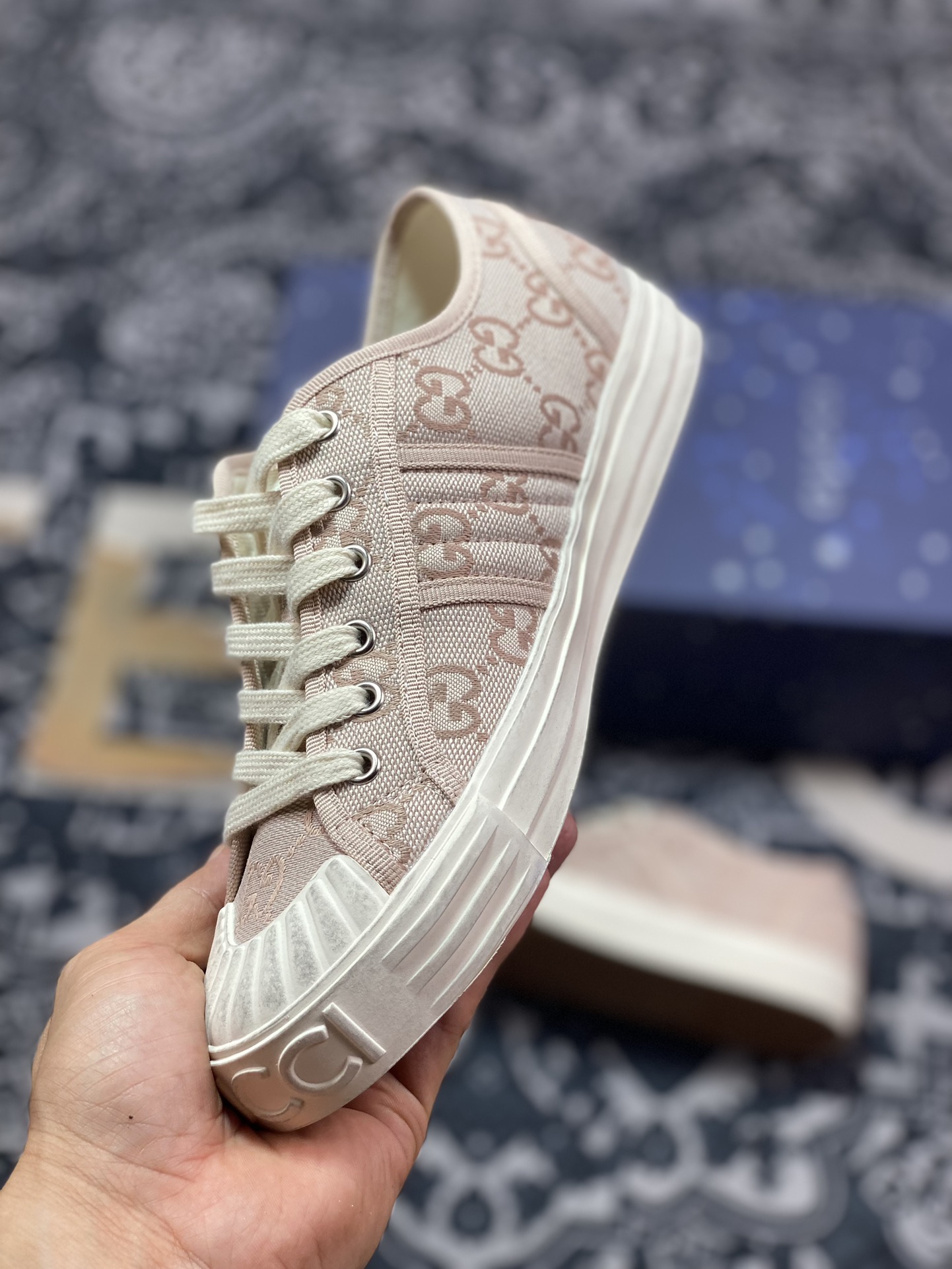 意大利奢侈品牌-古驰Gucci Lido Low Sneaker 利多岛系列低帮板鞋“帆布浅粉GG提花”786382 FADFP 4044