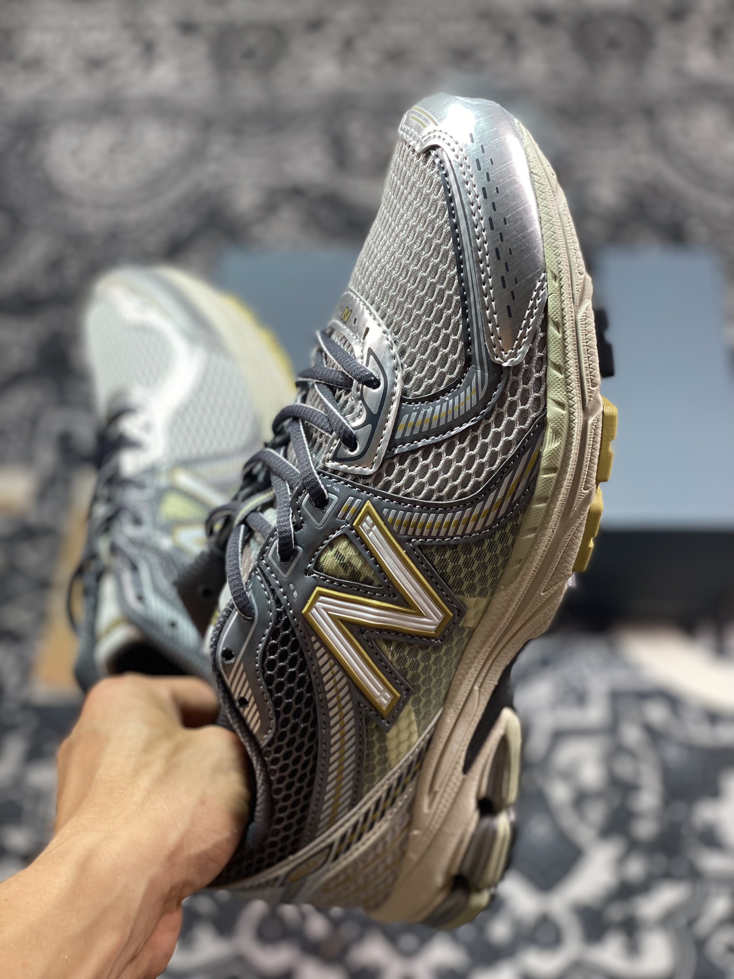 New Balance NB 860V2 防滑耐磨低帮跑步鞋 ML860KR2