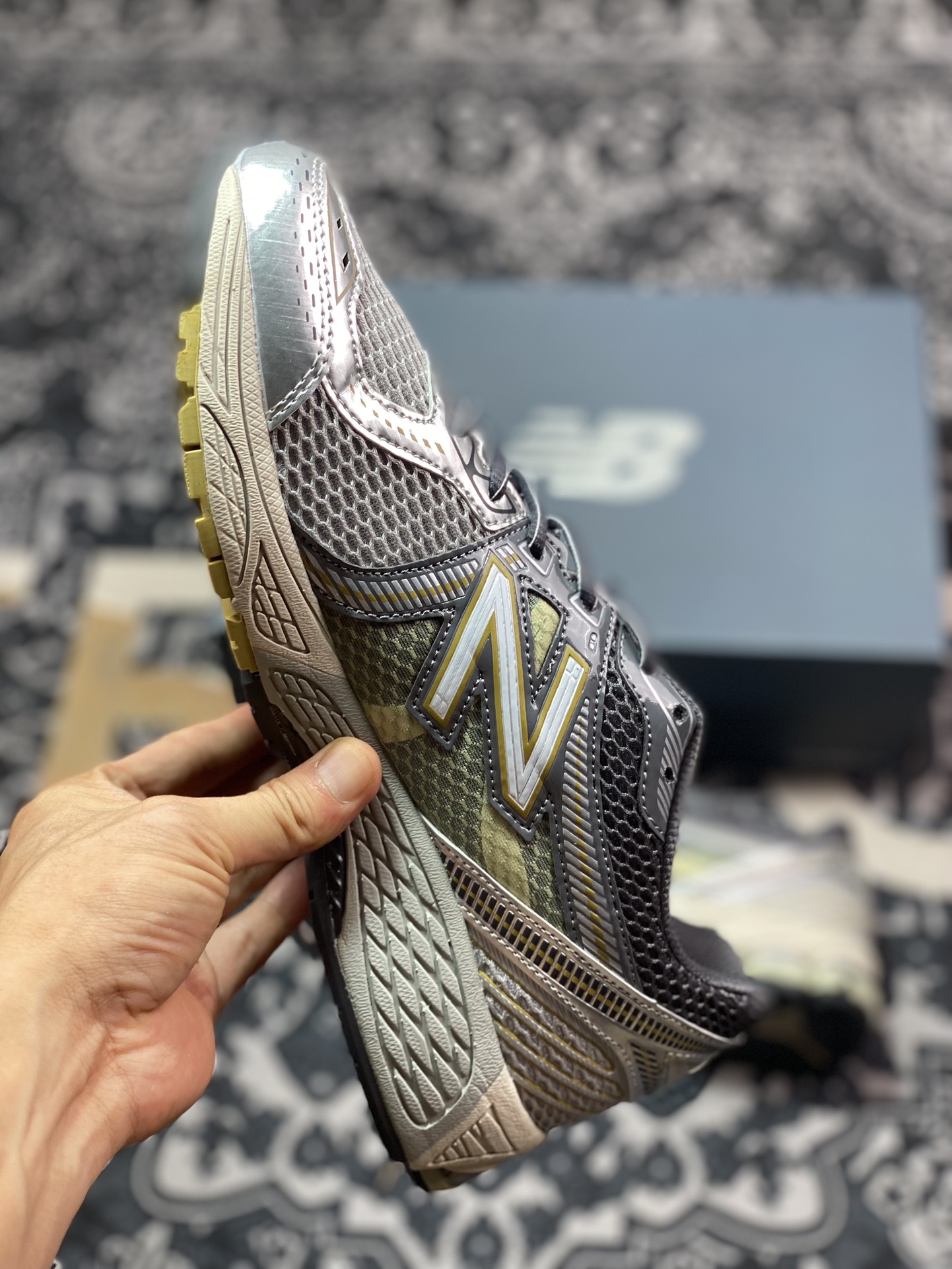 New Balance NB 860V2 防滑耐磨低帮跑步鞋 ML860KR2