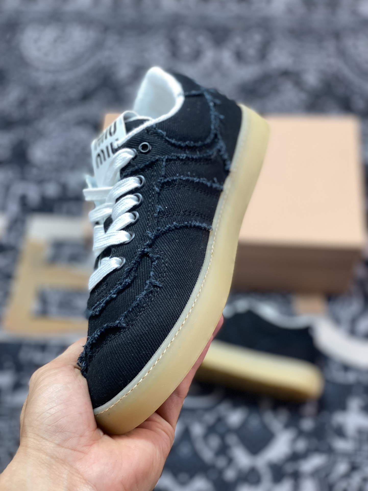 缪缪/MiuMiu Denim Low Sneakers 丹宁牛仔系列低帮板鞋“帆布黑须边生胶底”5E325E_CSL_F0V41_F_005