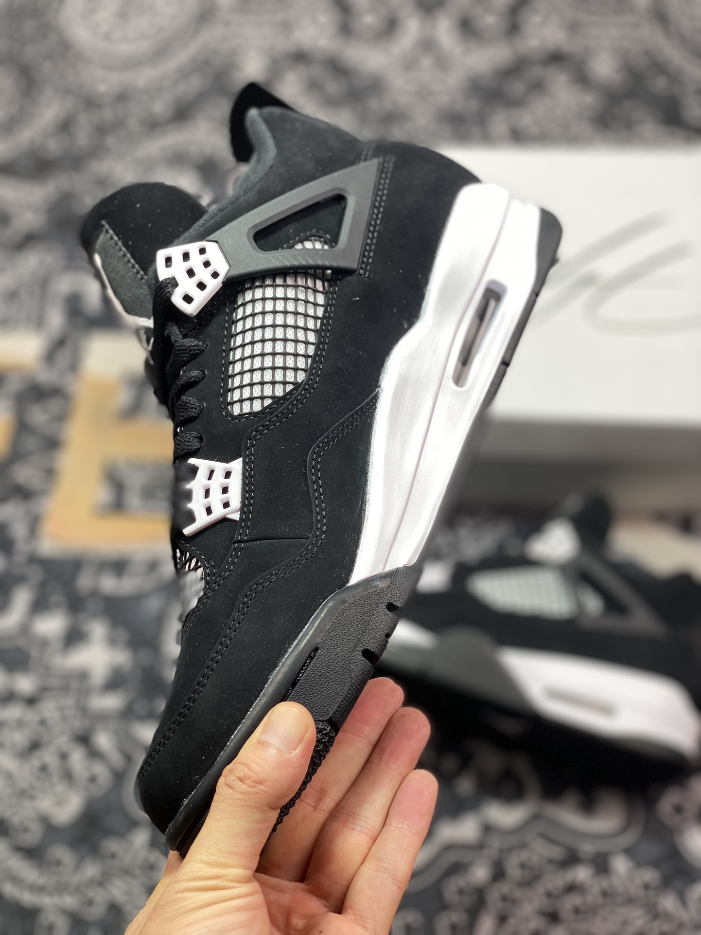 优选 Air Jordan AJ4 Retro 白黑雷公 FQ8138-001