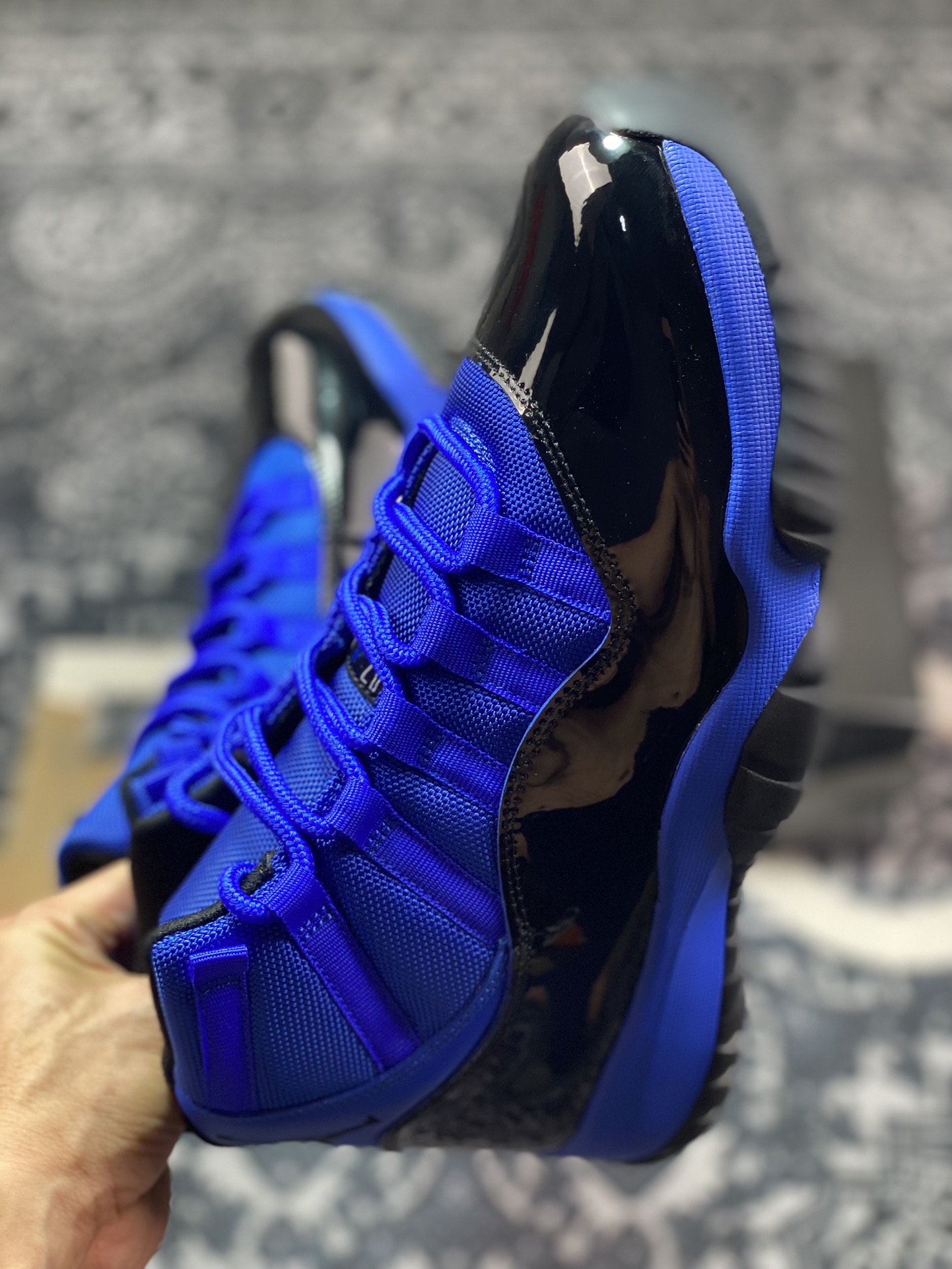 优选 Air Jordan 11 Retro AJ11 乔11黑蓝 高帮篮球鞋 CT8012-400