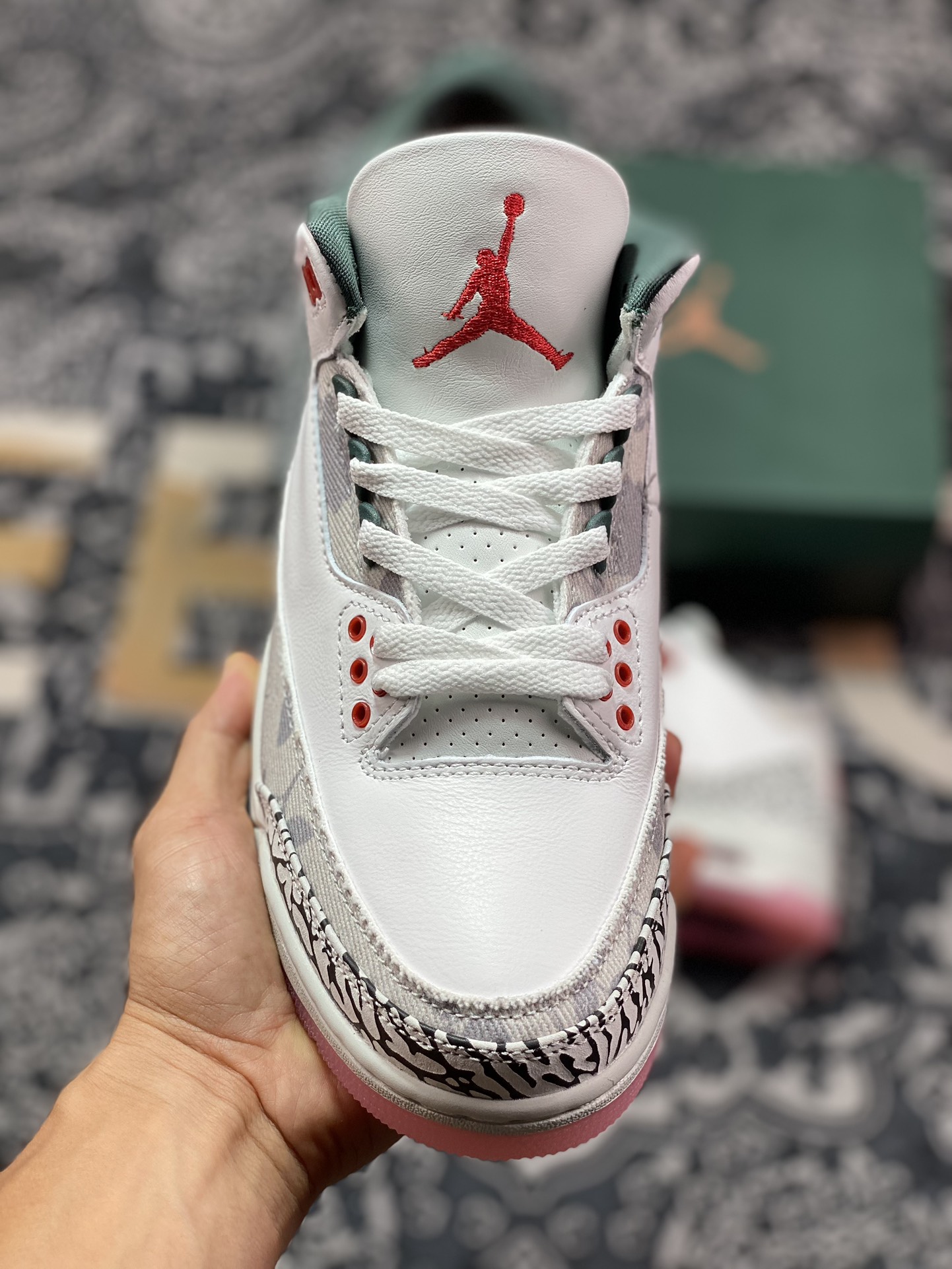 F版 Air Jordan 3 Retro ”Wings” AJ3 乔3花卉 HM6993-100