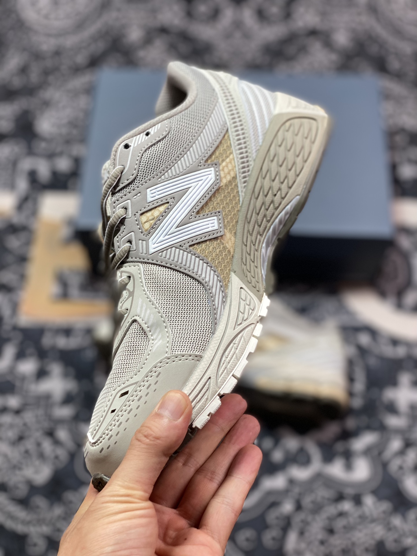 New Balance NB 860V2 防滑耐磨低帮跑步鞋 ML860KS2