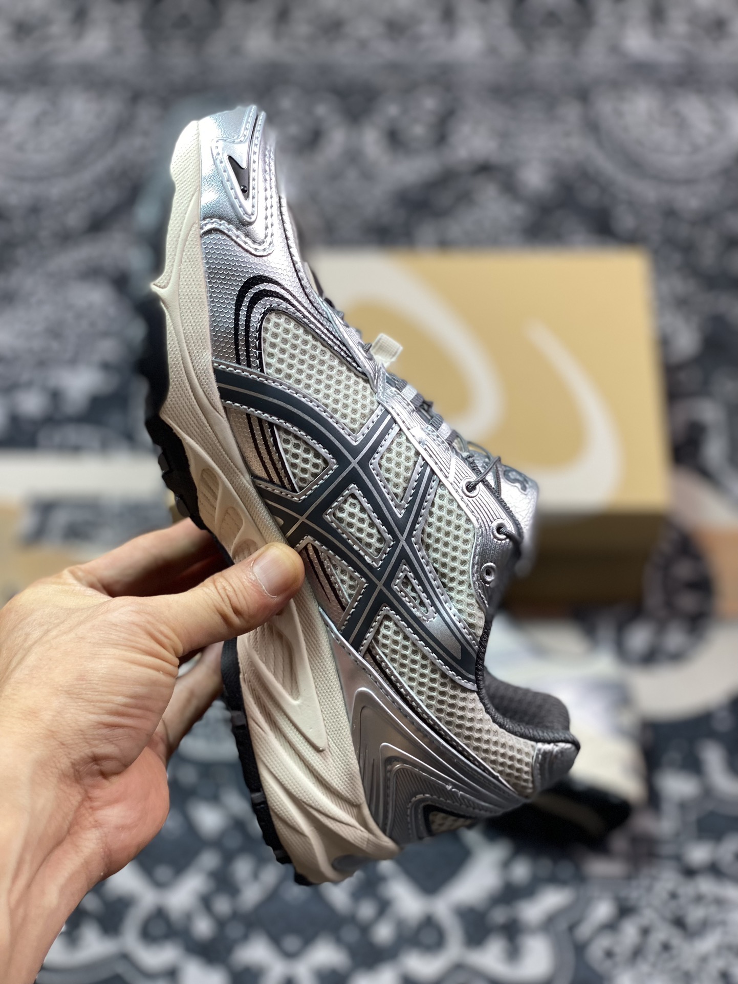 Asics 亚瑟士 GEL-Kahana TR V4 低帮运动休闲跑步鞋 1203A497-200