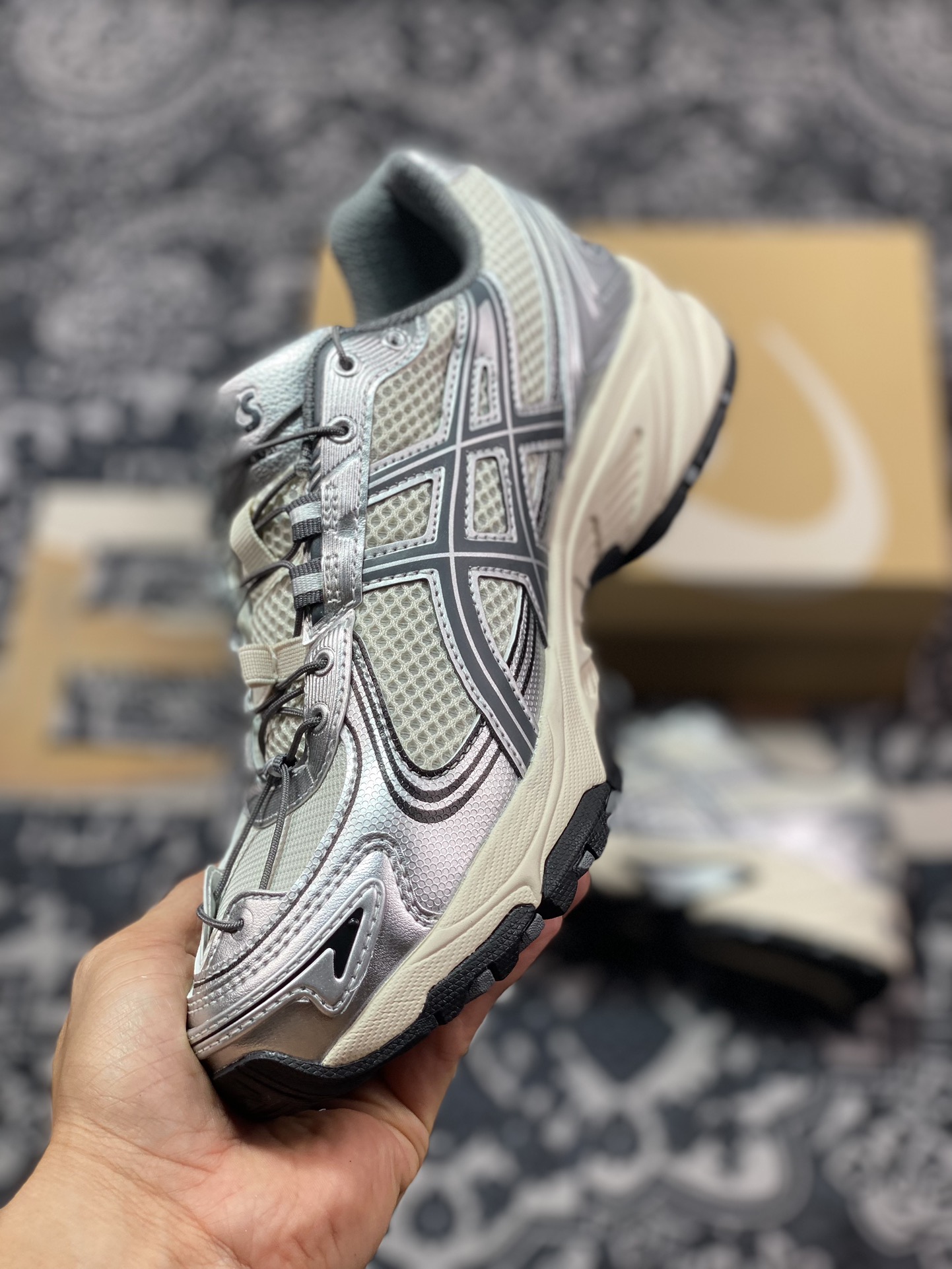 Asics 亚瑟士 GEL-Kahana TR V4 低帮运动休闲跑步鞋 1203A497-200