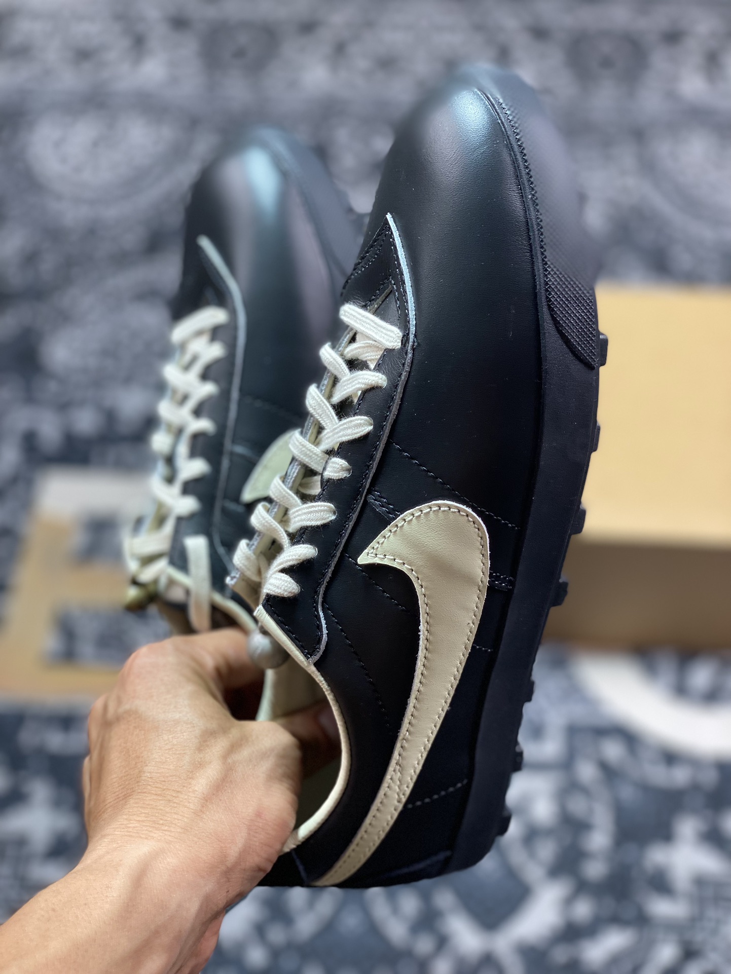 Bode x Nike Astro Grabber SP”Black Coconut Milk”宇宙掠夺者系列低帮运动鞋“联名黑奶白配饰”FJ9821-001