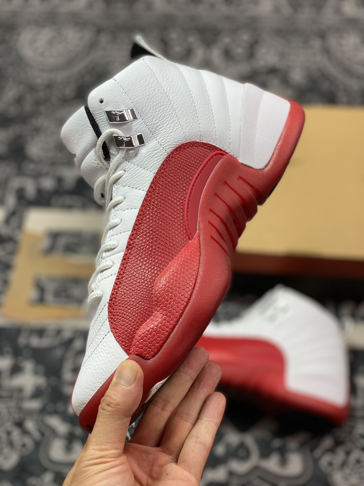 优选 Air Jordan AJ12 Retro 桃红 CT8013-116