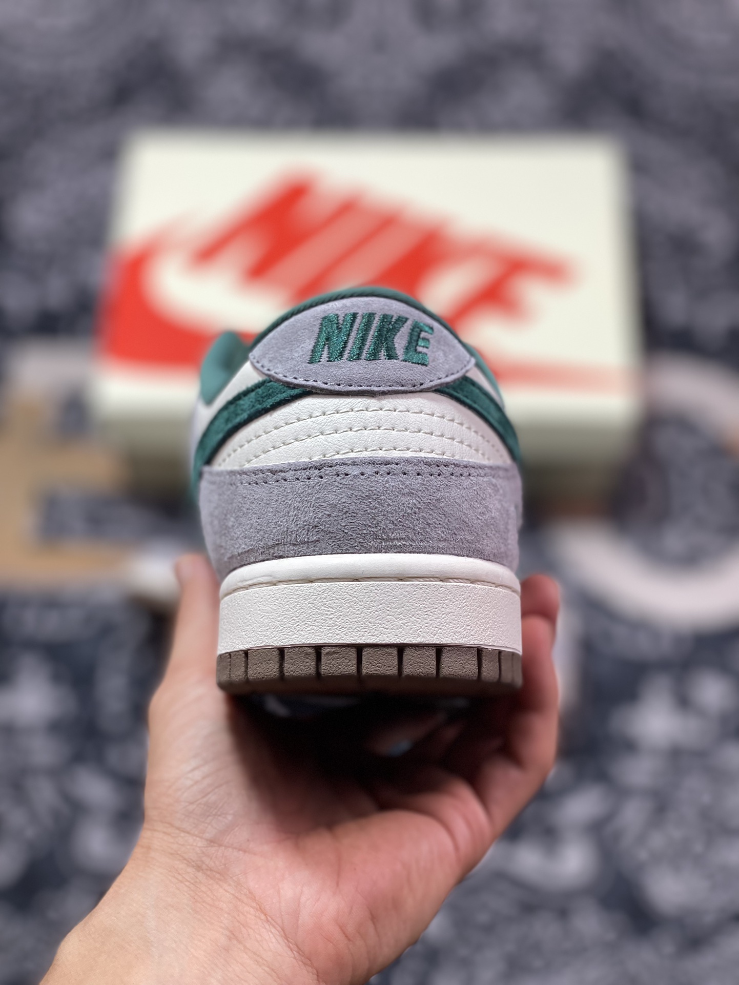 Nike SB Dunk Low 斯图西联名 CF3688-007