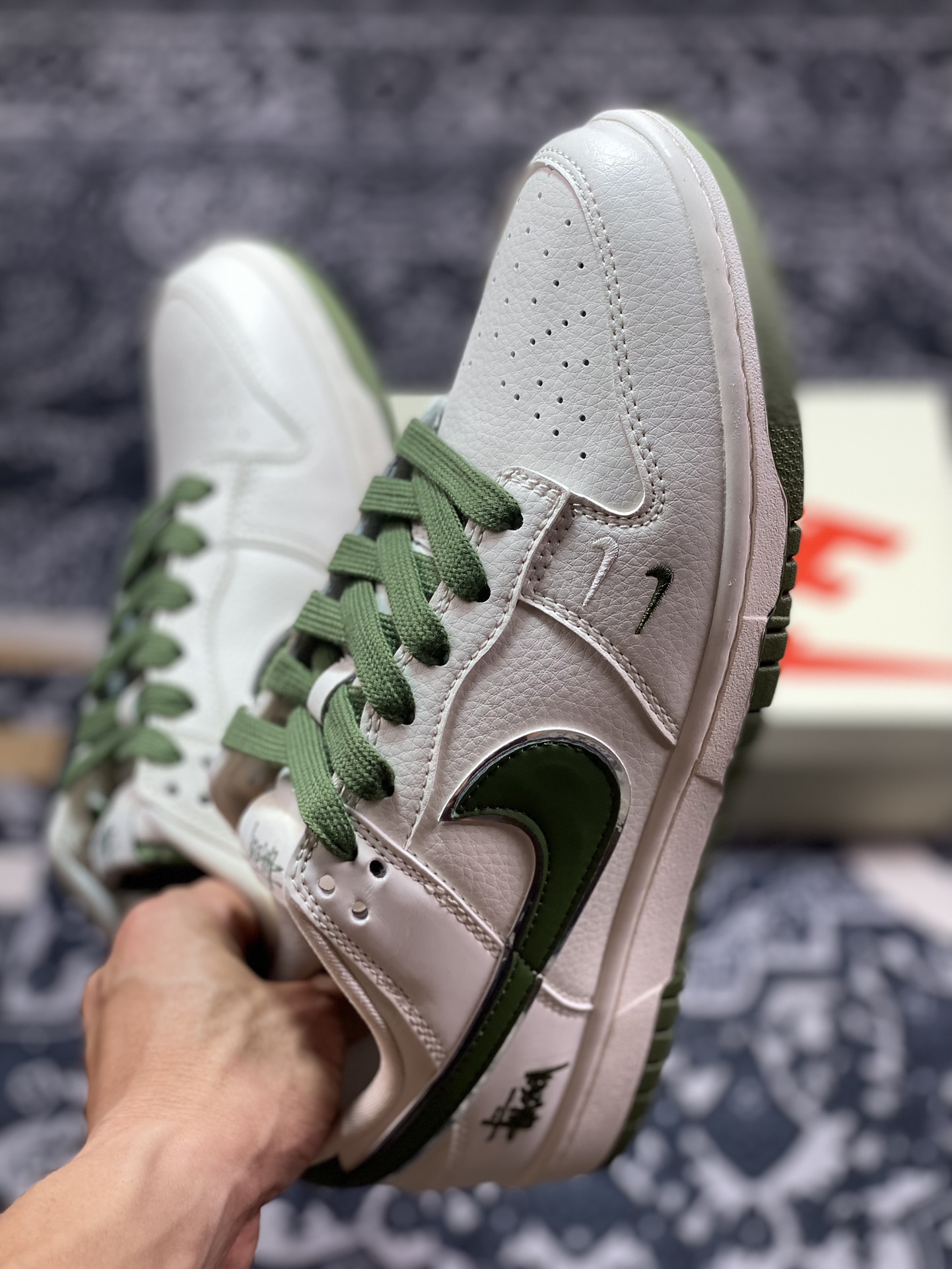 NK Dunk Low Retro ”DIY高端定制” 斯图西米白绿低帮休闲运动板鞋 DQ1098-381