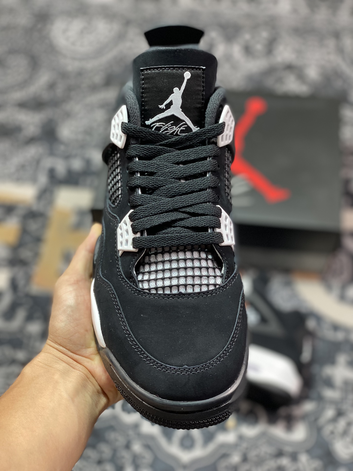 Air Jordan AJ4 Retro 白黑雷公 FQ8138-001