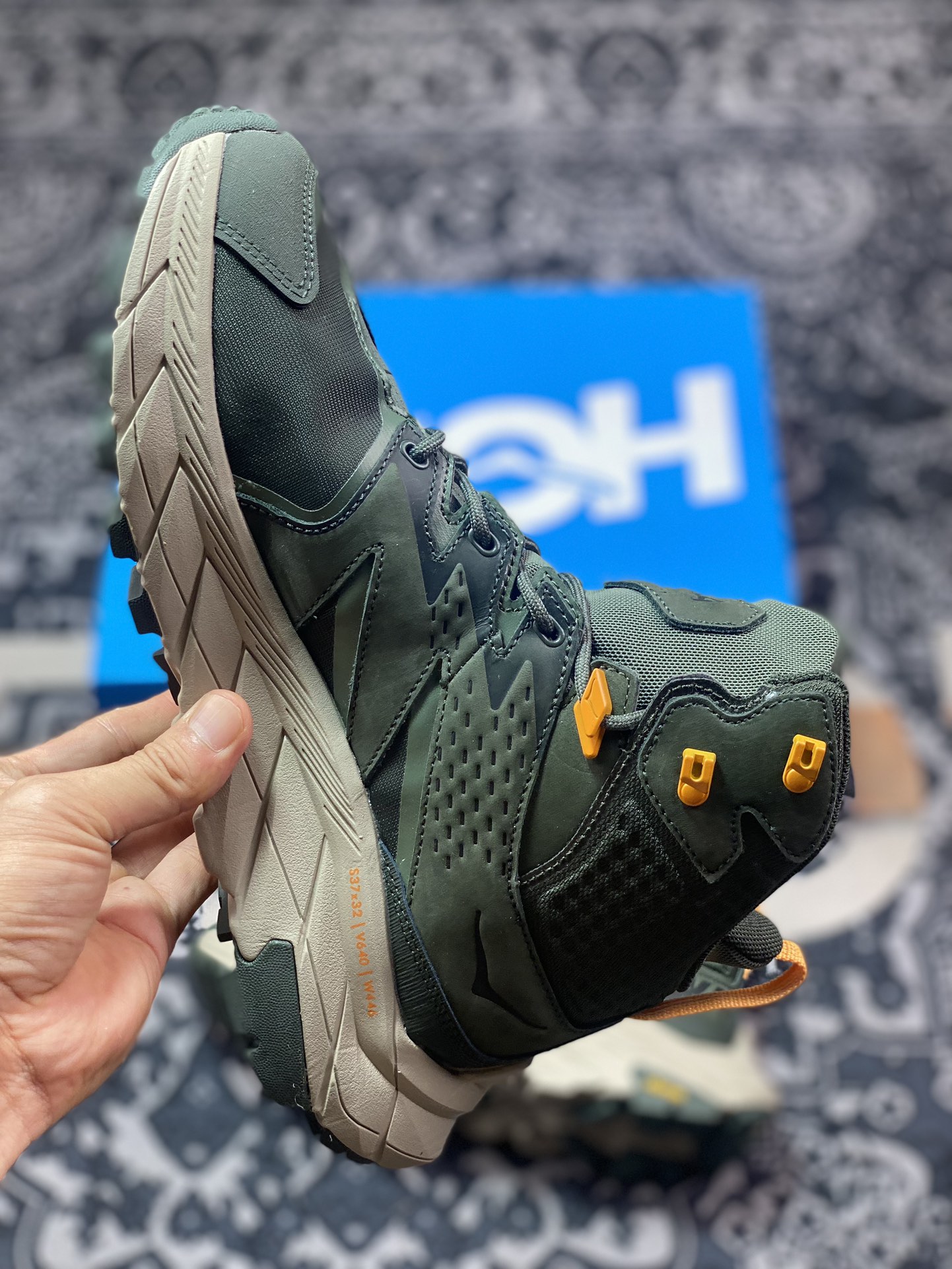 Hoka One One Kaha 2 High GTX Gore-Tex卡哈二代系列高帮登山运动鞋“磨砂军绿水蓝”1123155/DBRYL