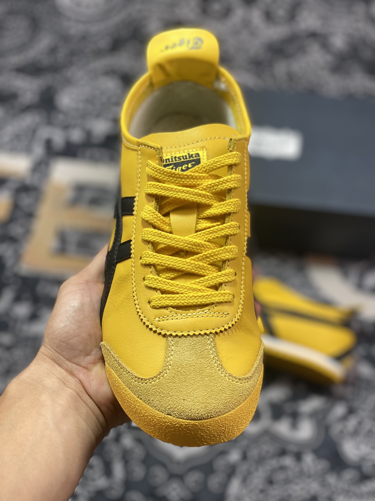 鬼塚虎/Onitsuka Tiger Mexico 66经典墨西哥系列低帮慢跑鞋“皮革李小龙黄黑”1183C102-751