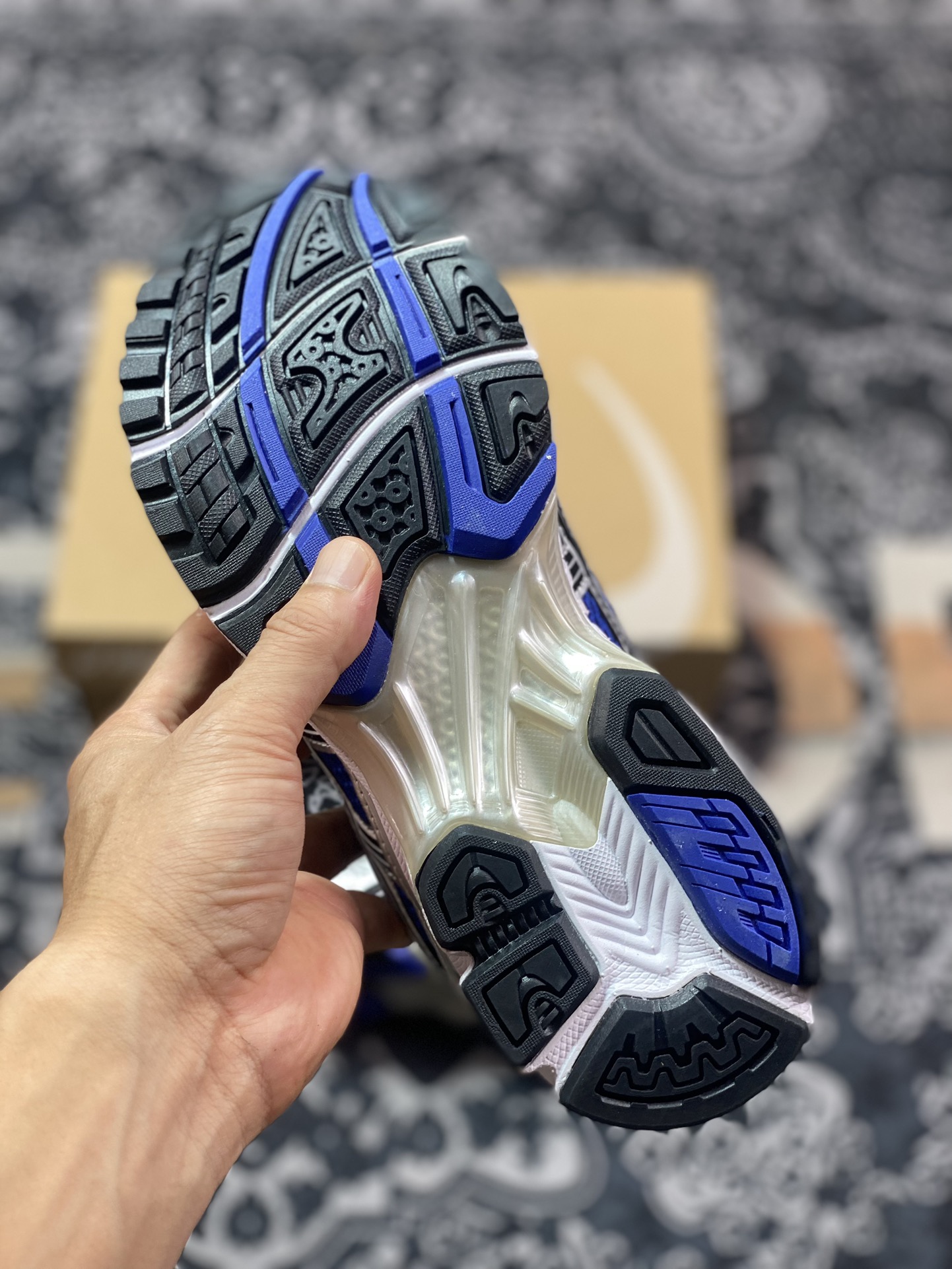 Asics 亚瑟士 GEL-Kayano 14 低帮运动休闲跑步鞋 1201A019-401