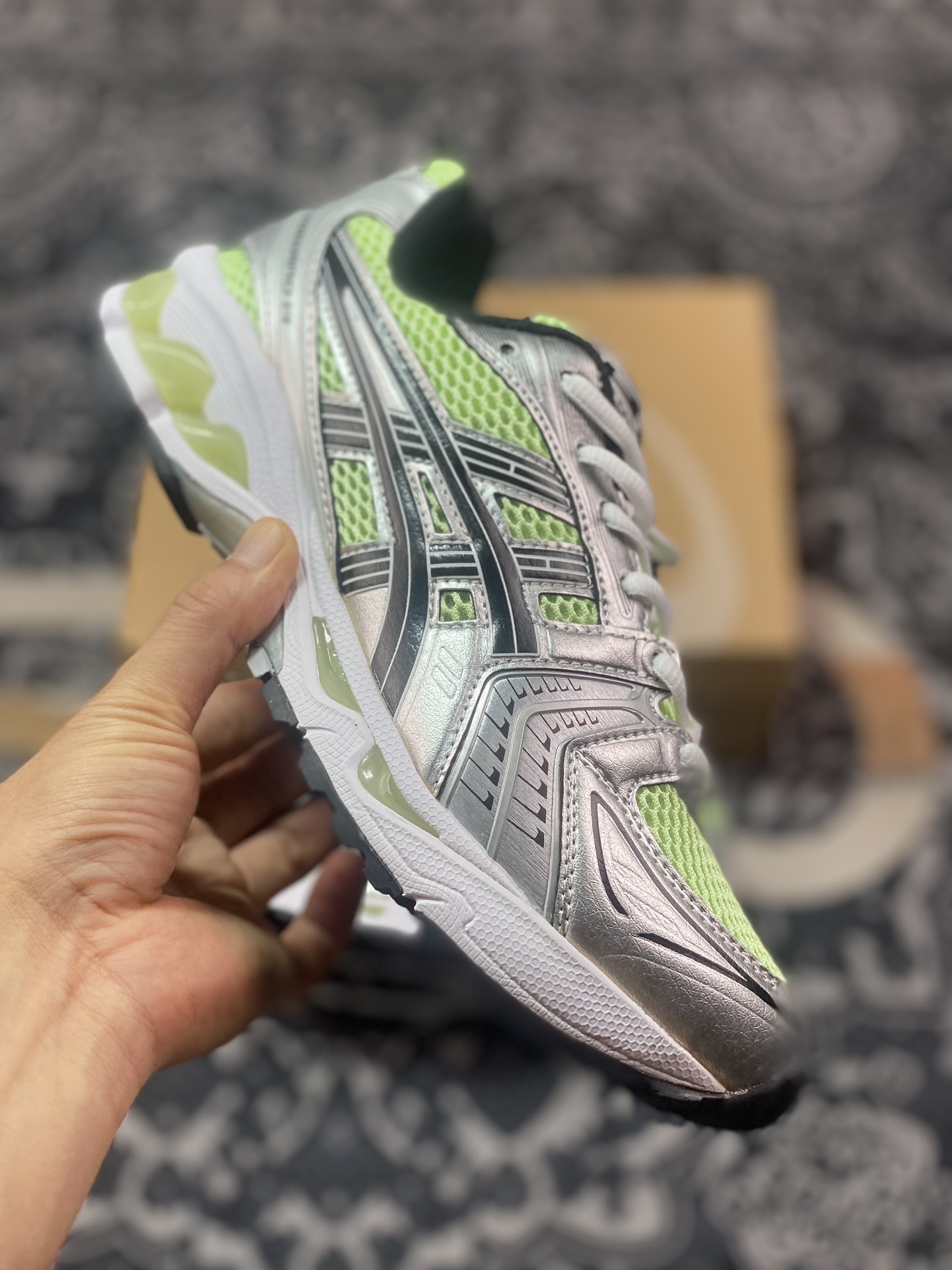 Asics 亚瑟士 GEL-Kayano 14 低帮运动休闲跑步鞋 1201A019-751