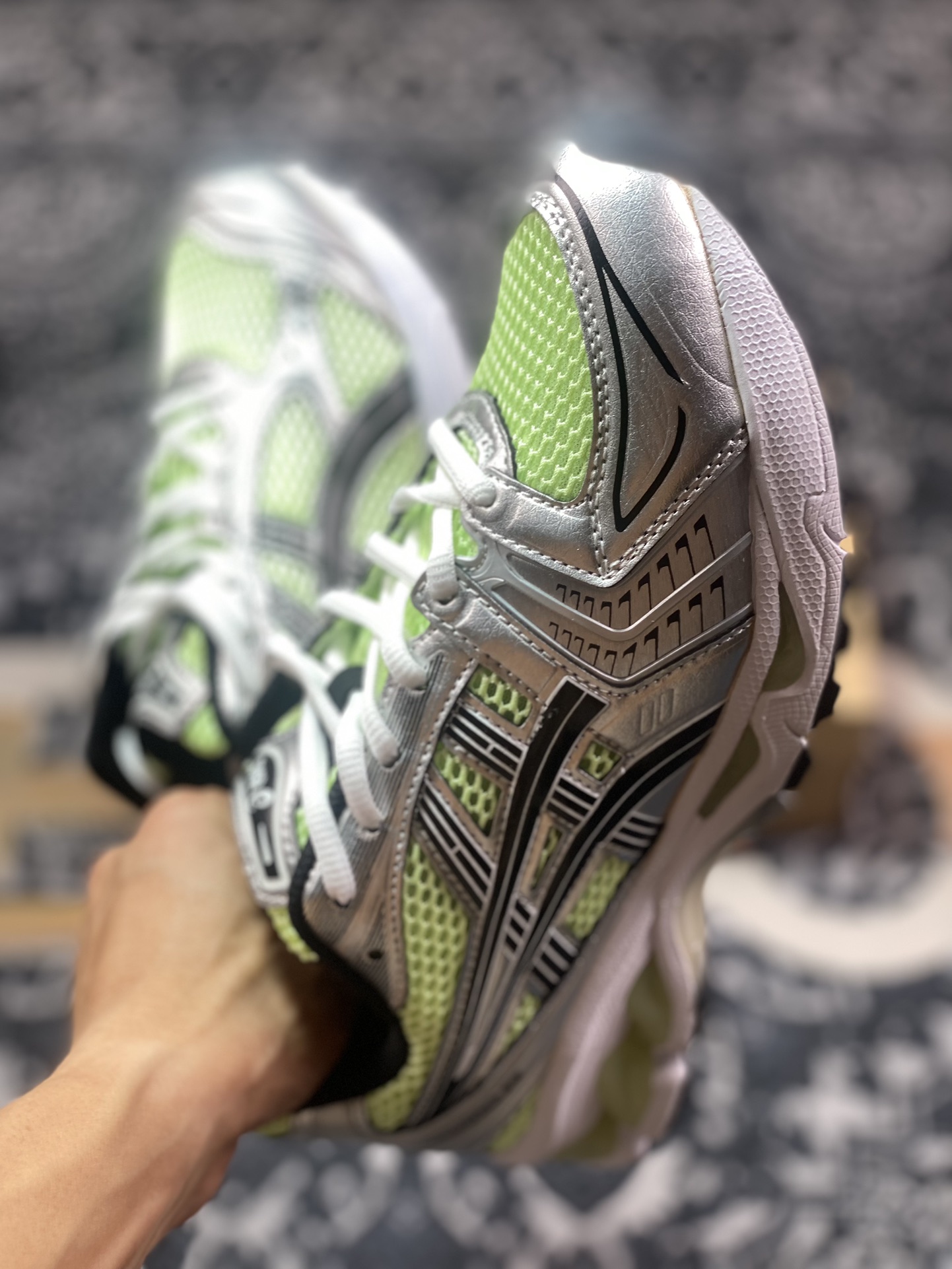 Asics 亚瑟士 GEL-Kayano 14 低帮运动休闲跑步鞋 1201A019-751