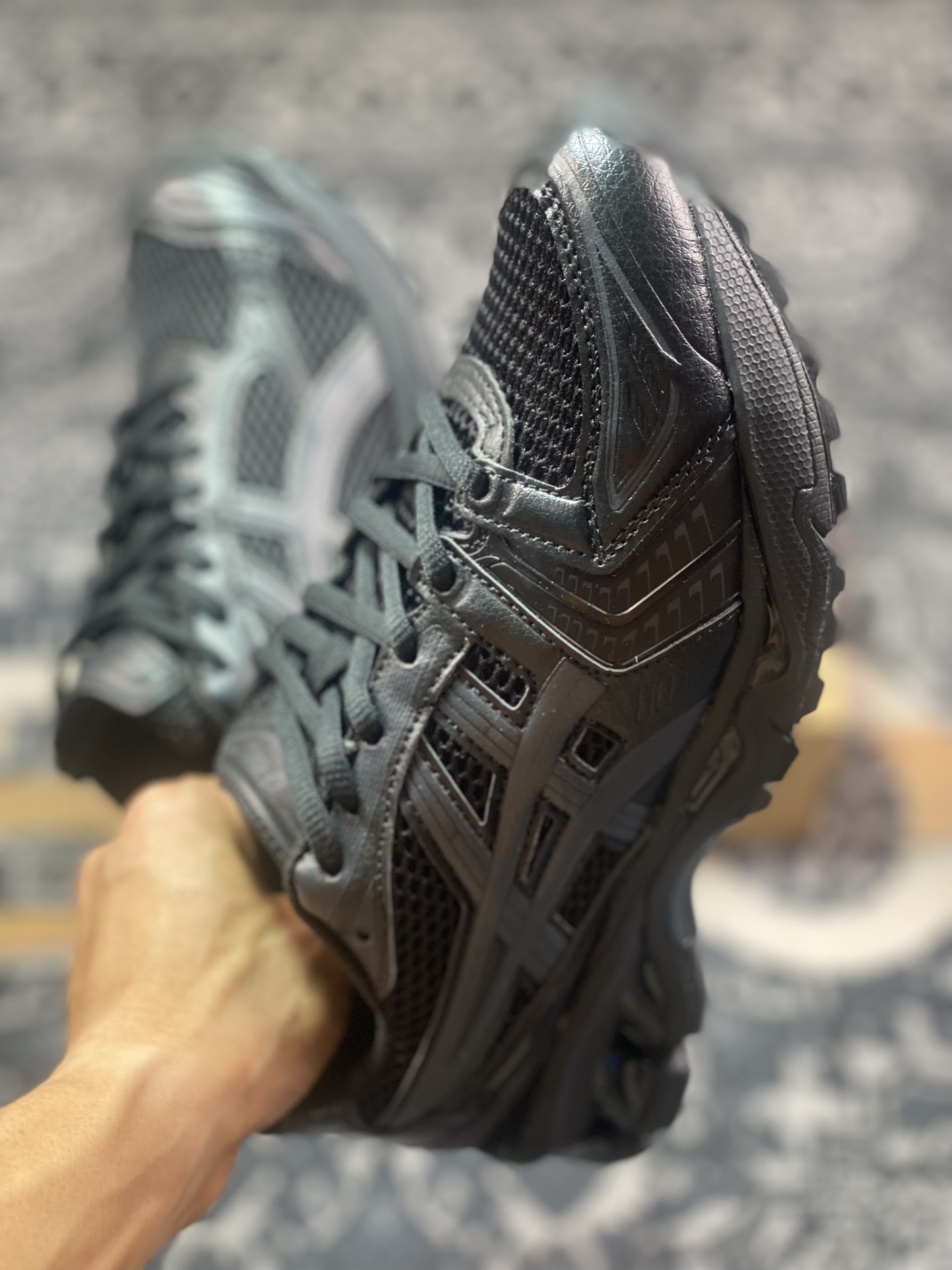 Asics 亚瑟士 GEL-Kayano 14 低帮运动休闲跑步鞋 1201A019-001