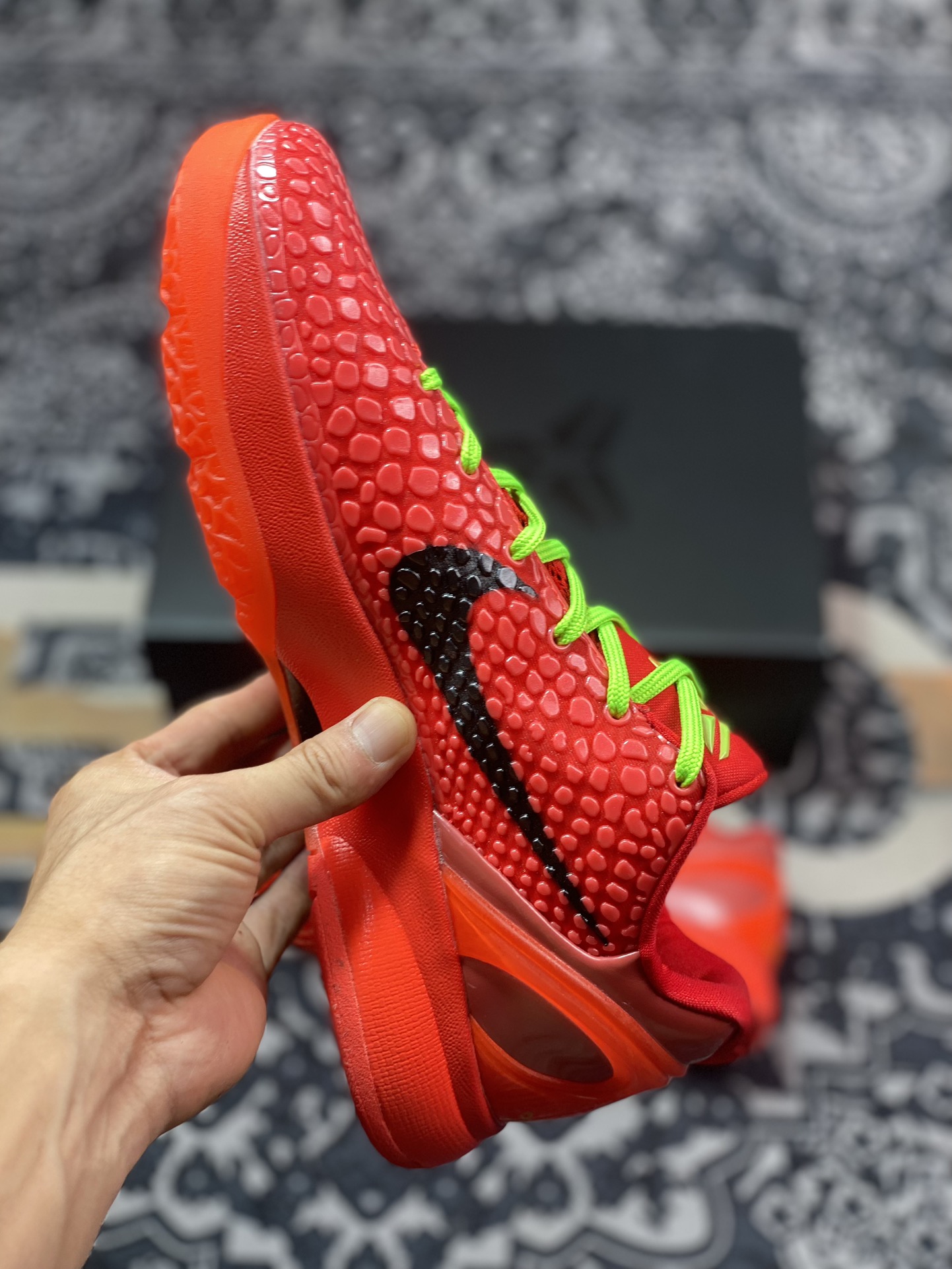 优选 原装级别 Zoom Kobe 6 科比六代签名实战篮球鞋 红黑反转青蜂侠 FV4921-600