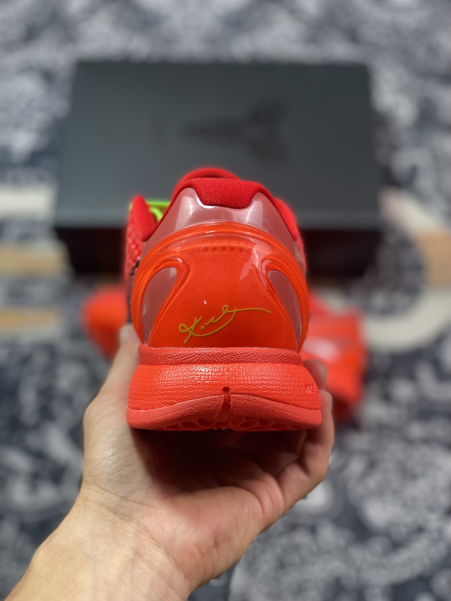 优选 原装级别 Zoom Kobe 6 科比六代签名实战篮球鞋 红黑反转青蜂侠 FV4921-600