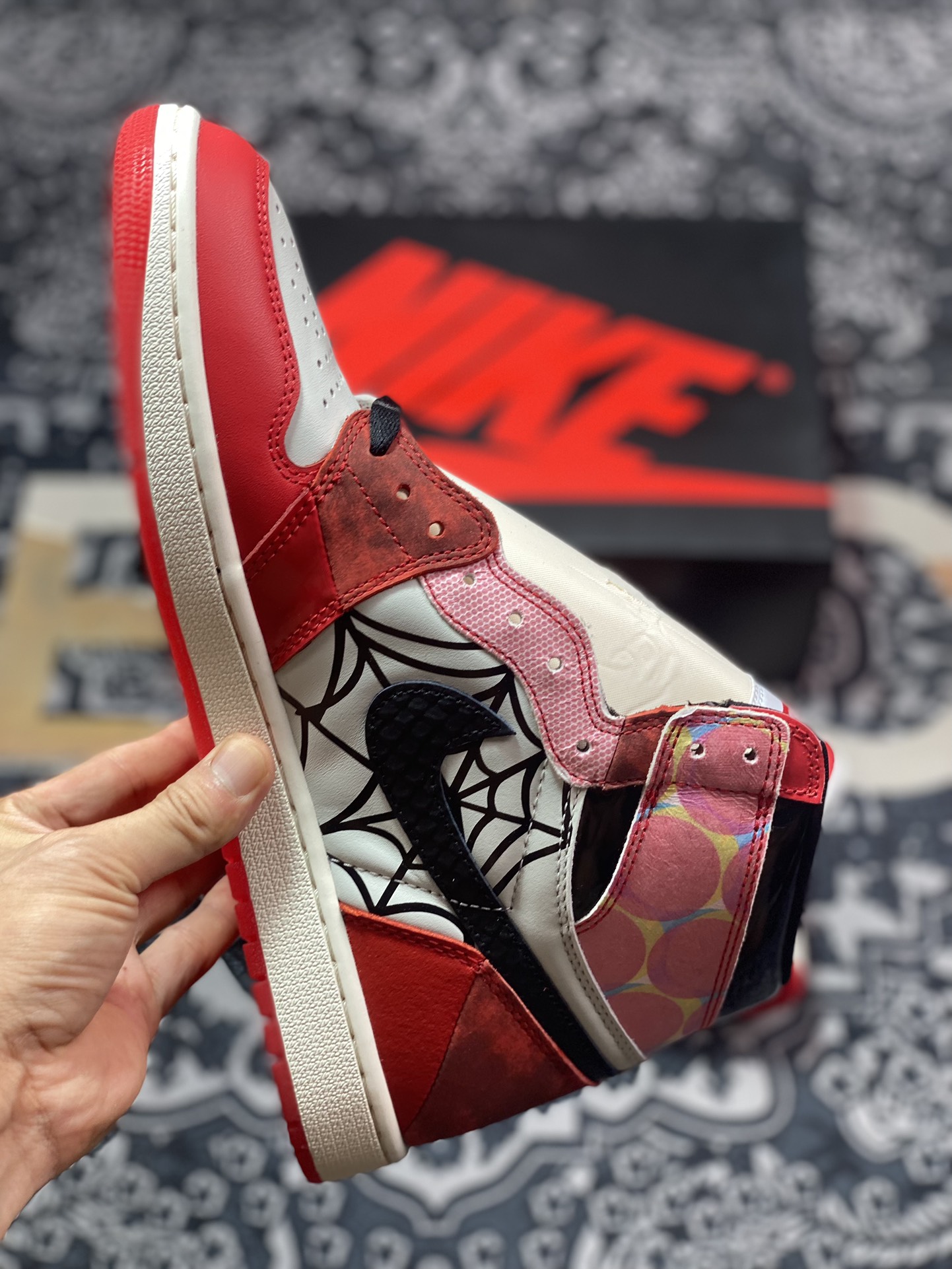 Air Jordan 1 Retro High OG 蜘蛛侠 DV1748-601