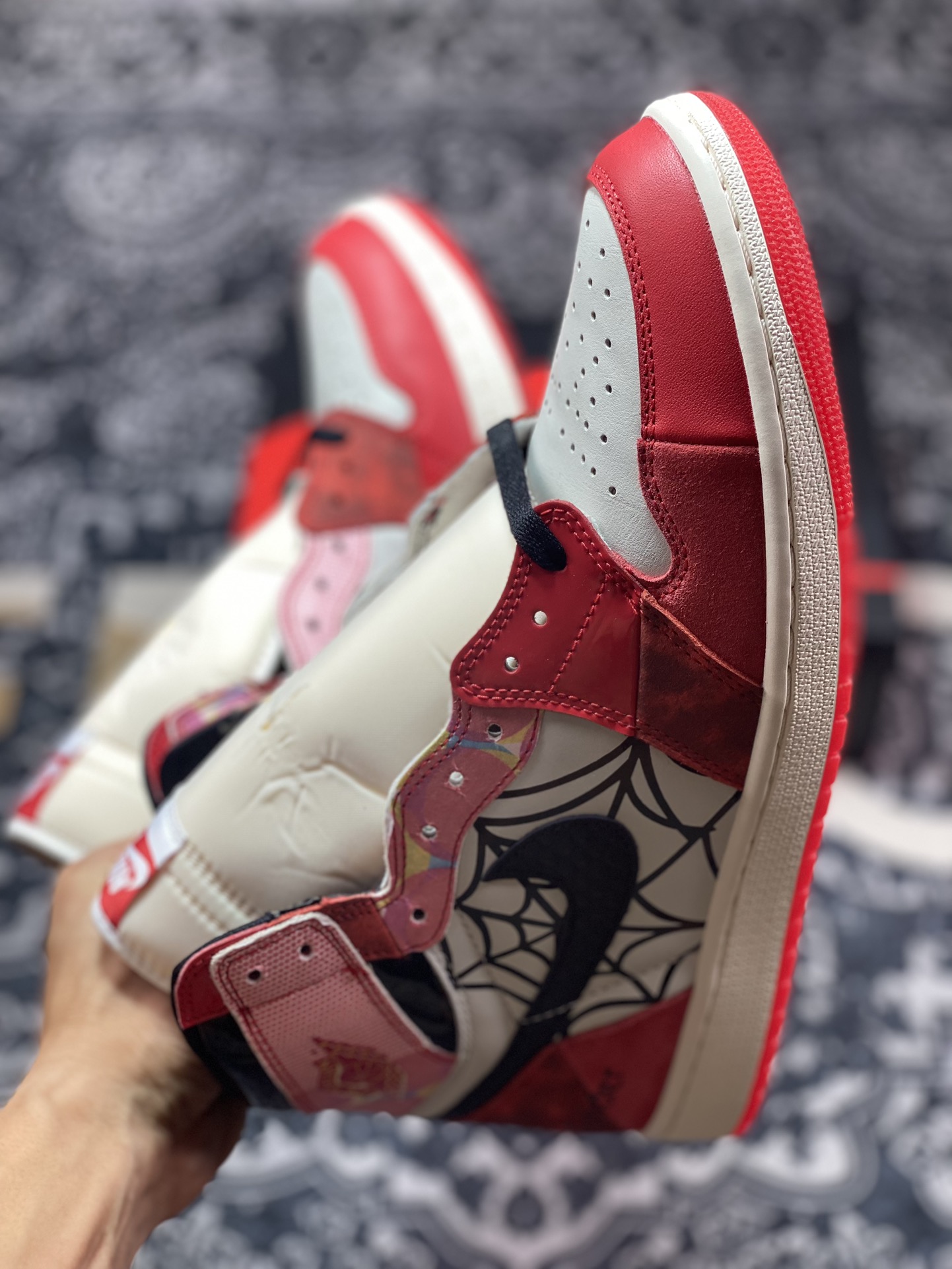 Air Jordan 1 Retro High OG 蜘蛛侠 DV1748-601