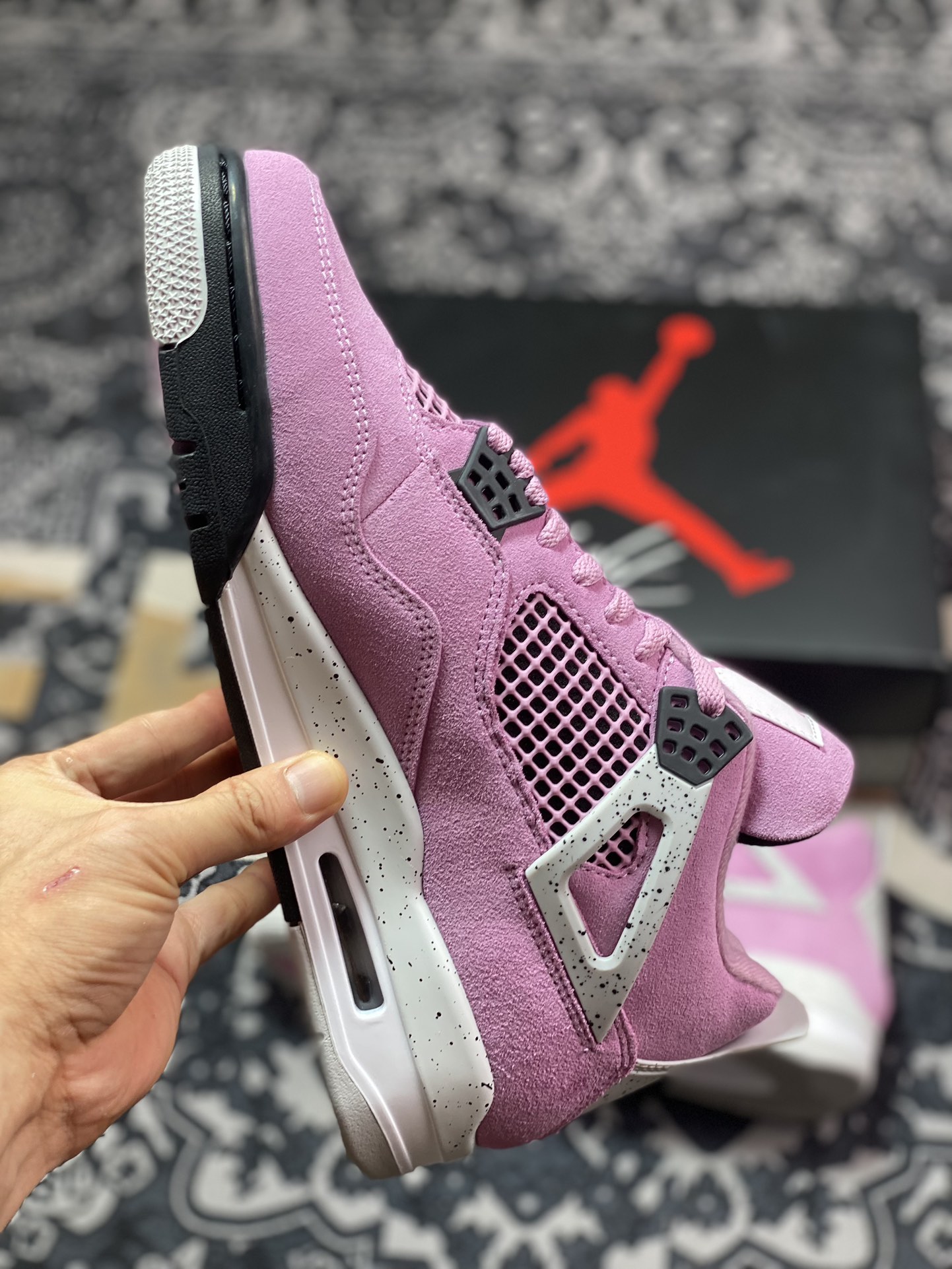 东莞大厂出品 Air Jordan 4 ”Orchid” 粉黑 AQ9129-501