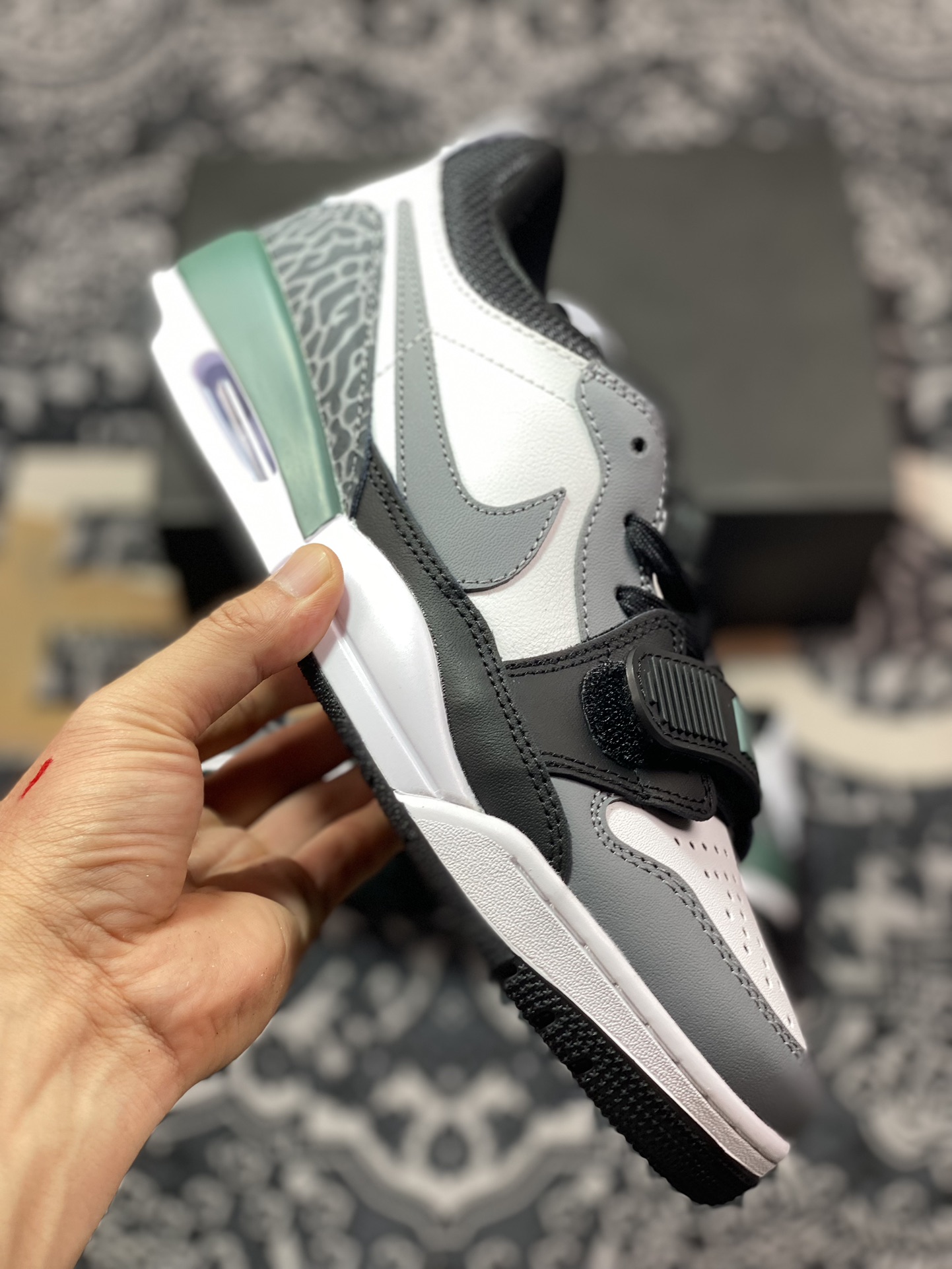 耐克Nike Air Jordan Legacy 312 Low”Oxidized Green”乔丹篮球鞋“深灰白黑金属墨绿”CD7069-131