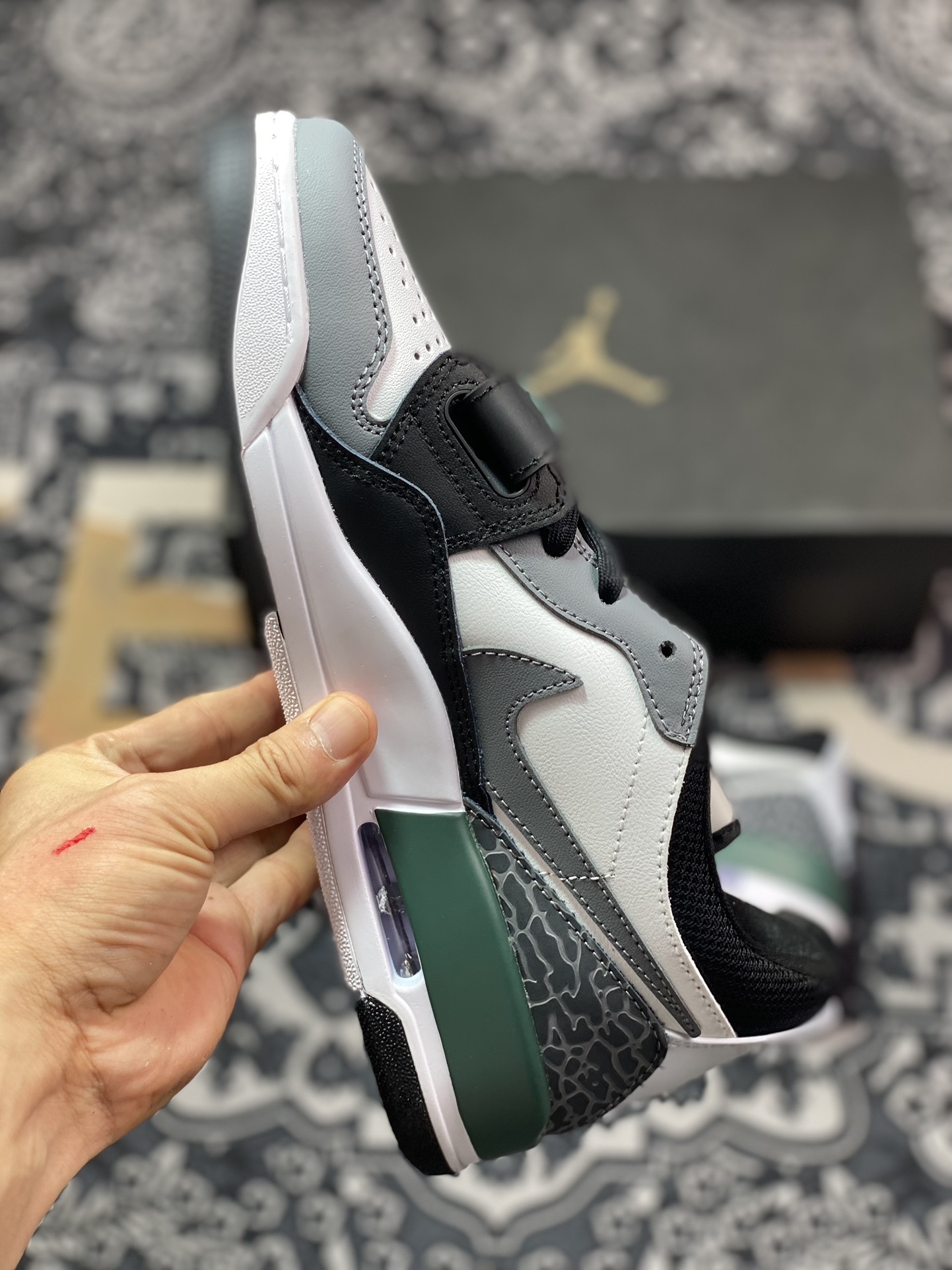 耐克Nike Air Jordan Legacy 312 Low”Oxidized Green”乔丹篮球鞋“深灰白黑金属墨绿”CD7069-131