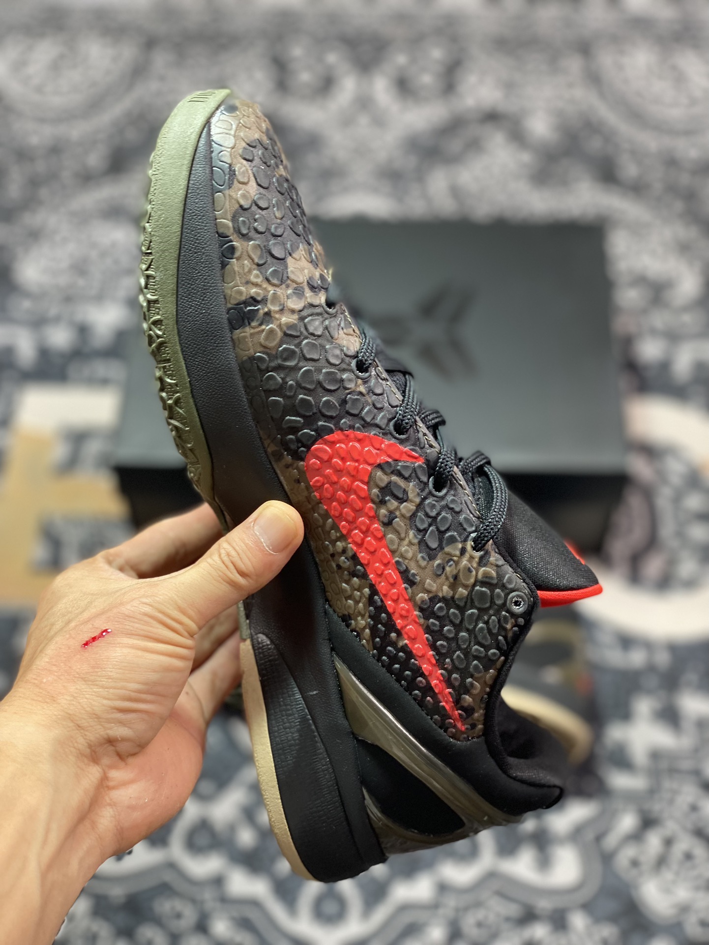 NK Zoom Kobe 6 科比六代签名实战篮球鞋 军绿迷彩 FQ3546-001