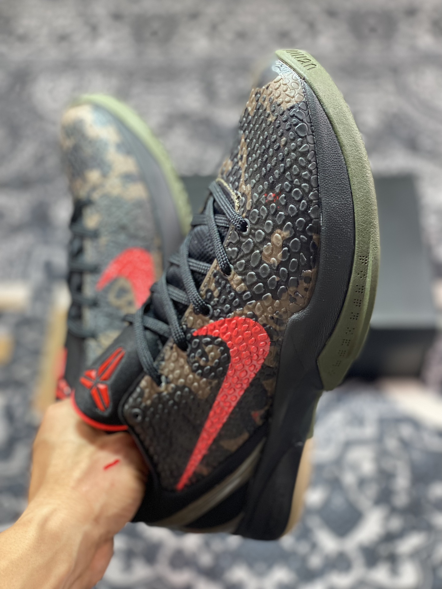 NK Zoom Kobe 6 科比六代签名实战篮球鞋 军绿迷彩 FQ3546-001