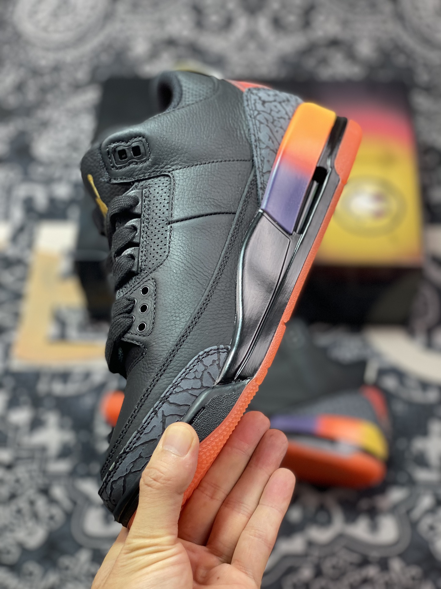 OWF纯原版 J Balvin x Air Jordan AJ3 联名黑红 彩虹渐变 FN0344-001