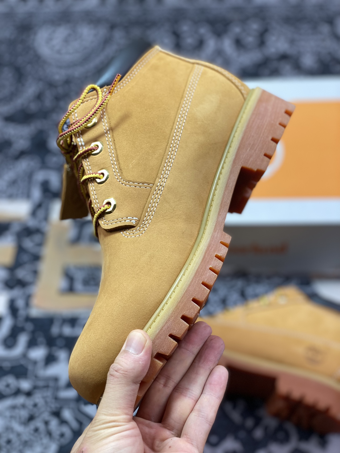 天伯伦Timberland Fatigue Chukka Nubuck Boots经典户外短筒百搭工装马丁靴“麦黄黑”TB023061-231