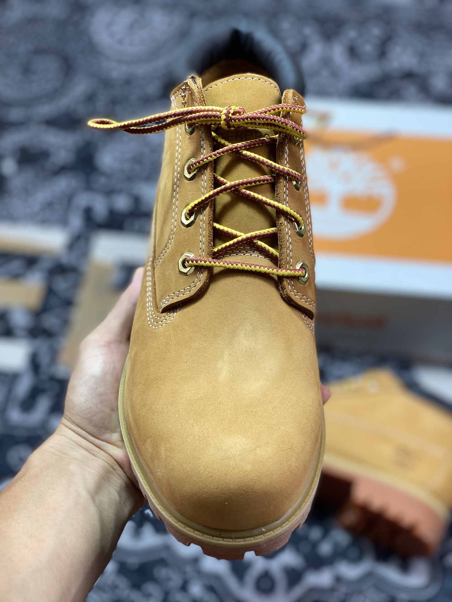 天伯伦Timberland Fatigue Chukka Nubuck Boots经典户外短筒百搭工装马丁靴“麦黄黑”TB023061-231