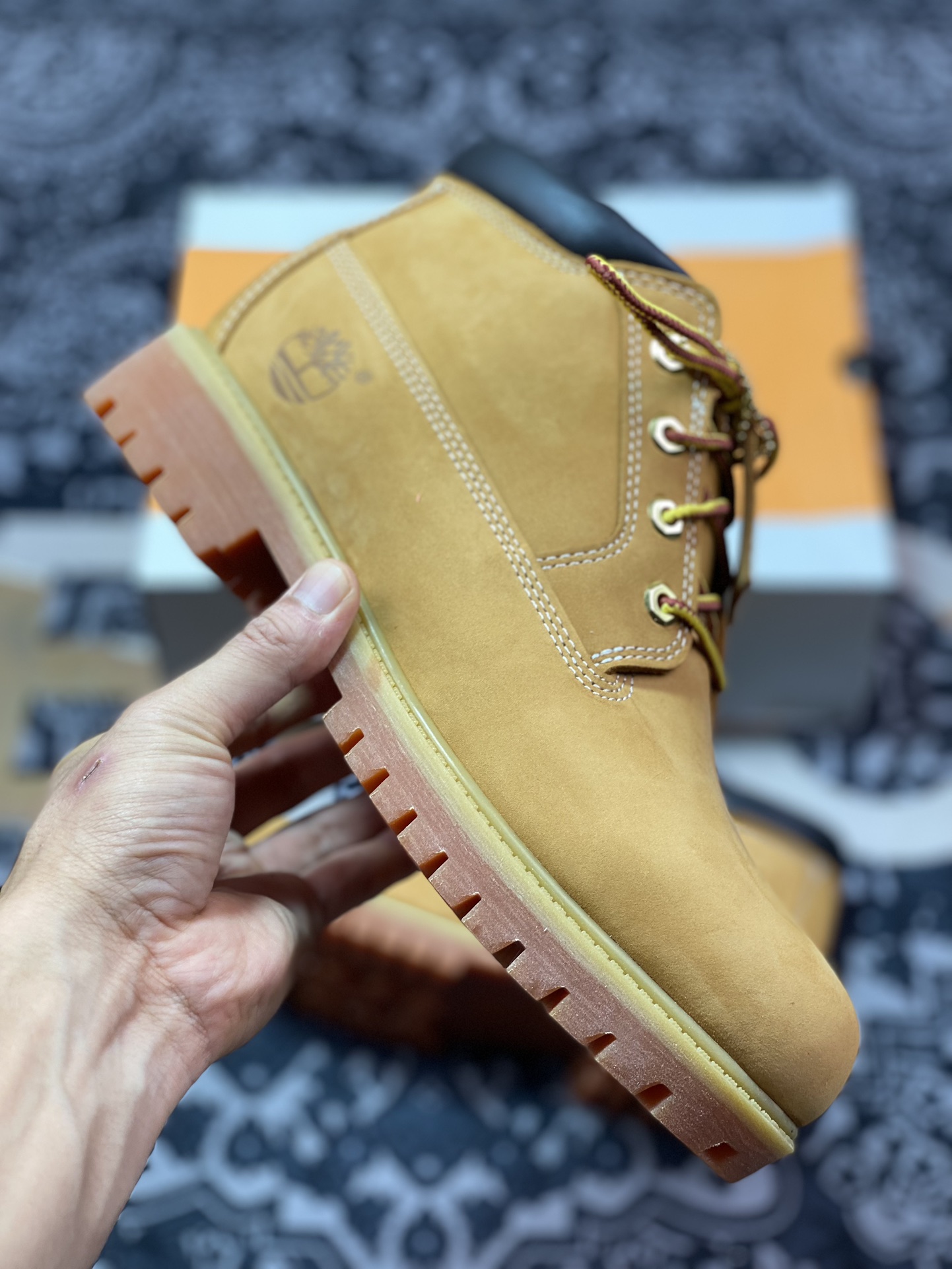 天伯伦Timberland Fatigue Chukka Nubuck Boots经典户外短筒百搭工装马丁靴“麦黄黑”TB023061-231