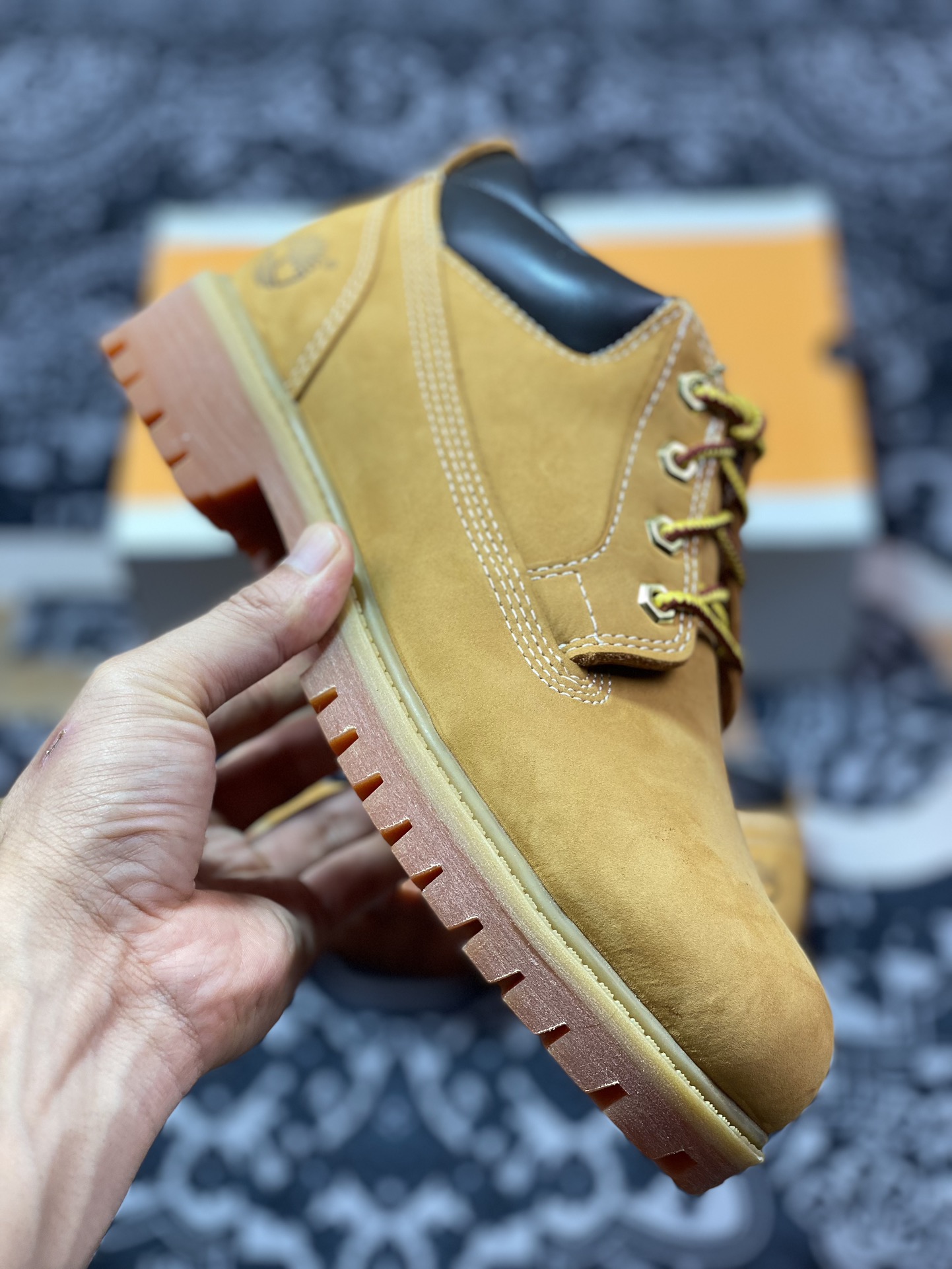 天伯伦Timberland Men's Claic Oxford Waterproof Boots男款低帮防水沙漠工装休闲马丁低靴“麦黄黑”TB073538-713