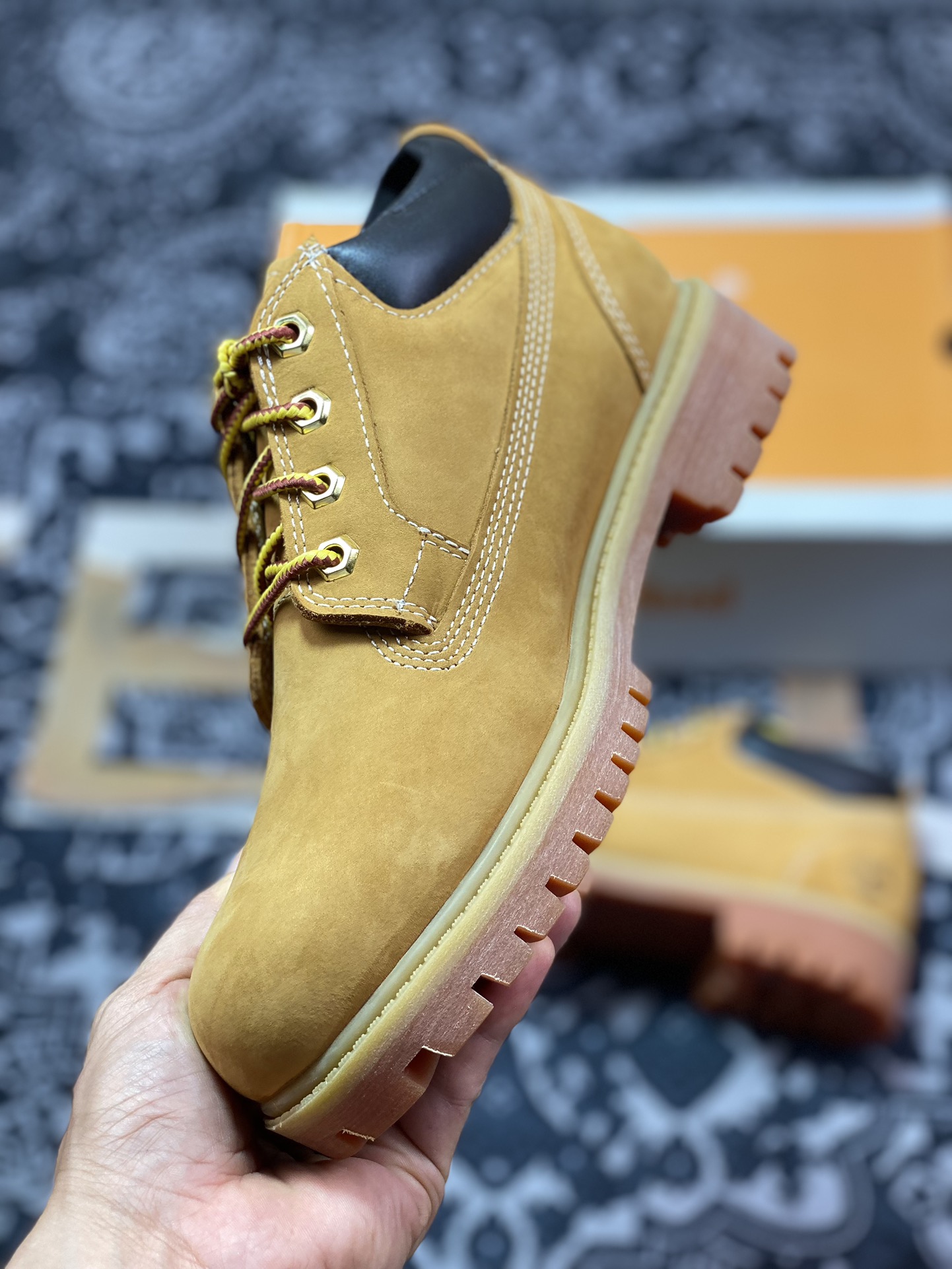 天伯伦Timberland Men's Claic Oxford Waterproof Boots男款低帮防水沙漠工装休闲马丁低靴“麦黄黑”TB073538-713