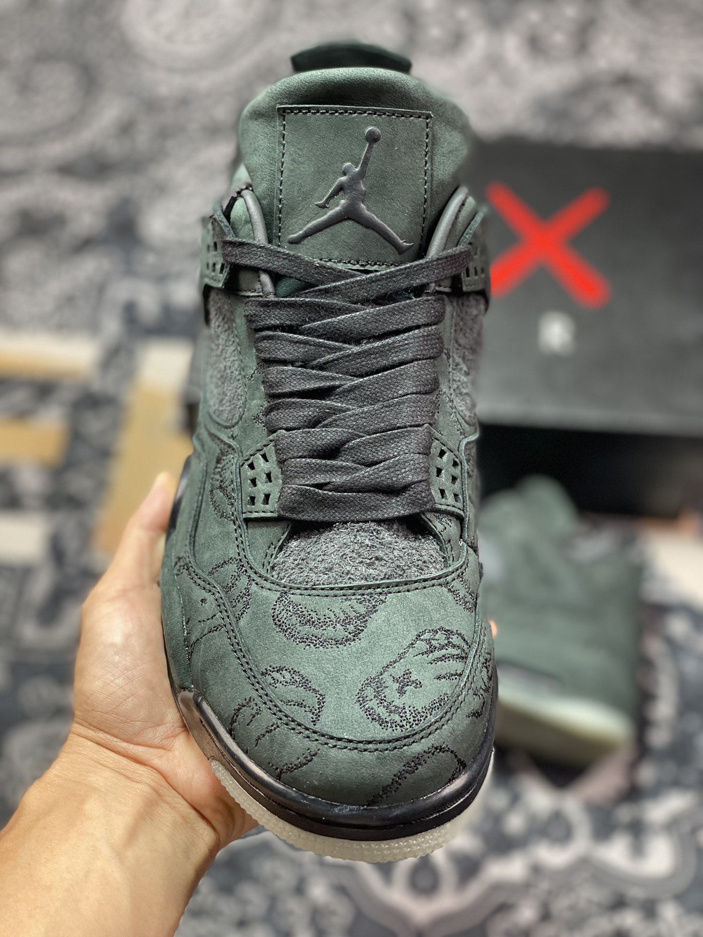 Kaws x Air Jordan 4 AJ4乔4 限量联名 黑麂皮 930155-001 男子文化篮球鞋