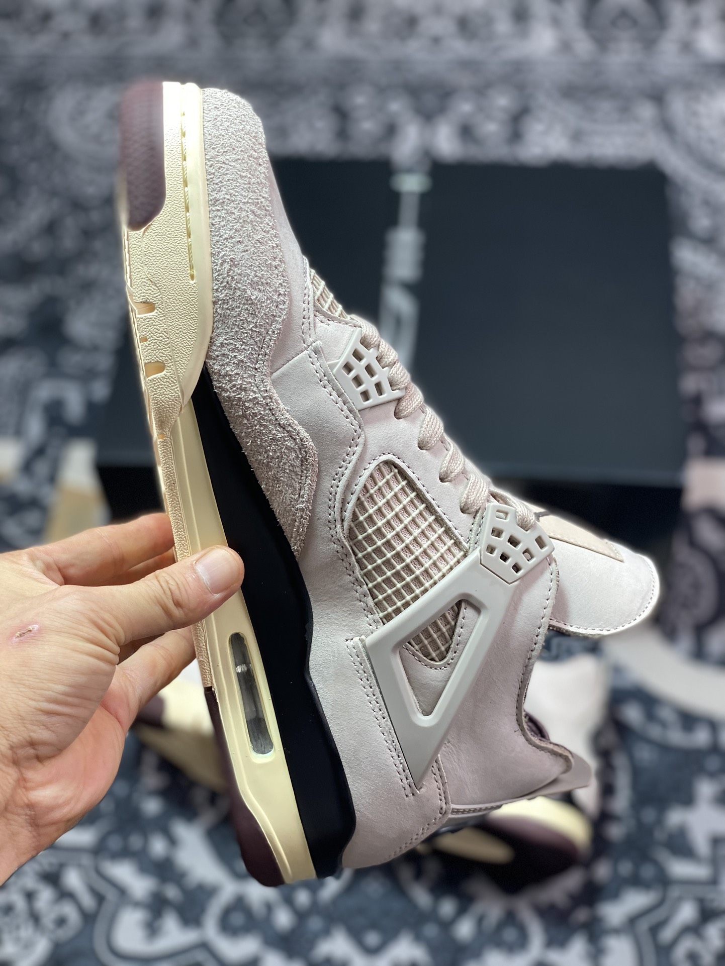 F版 Air Jordan 4 Retro x Ma Maniere ”Foil Stone” 淡粉 潮流复古篮球鞋 FZ4810-200