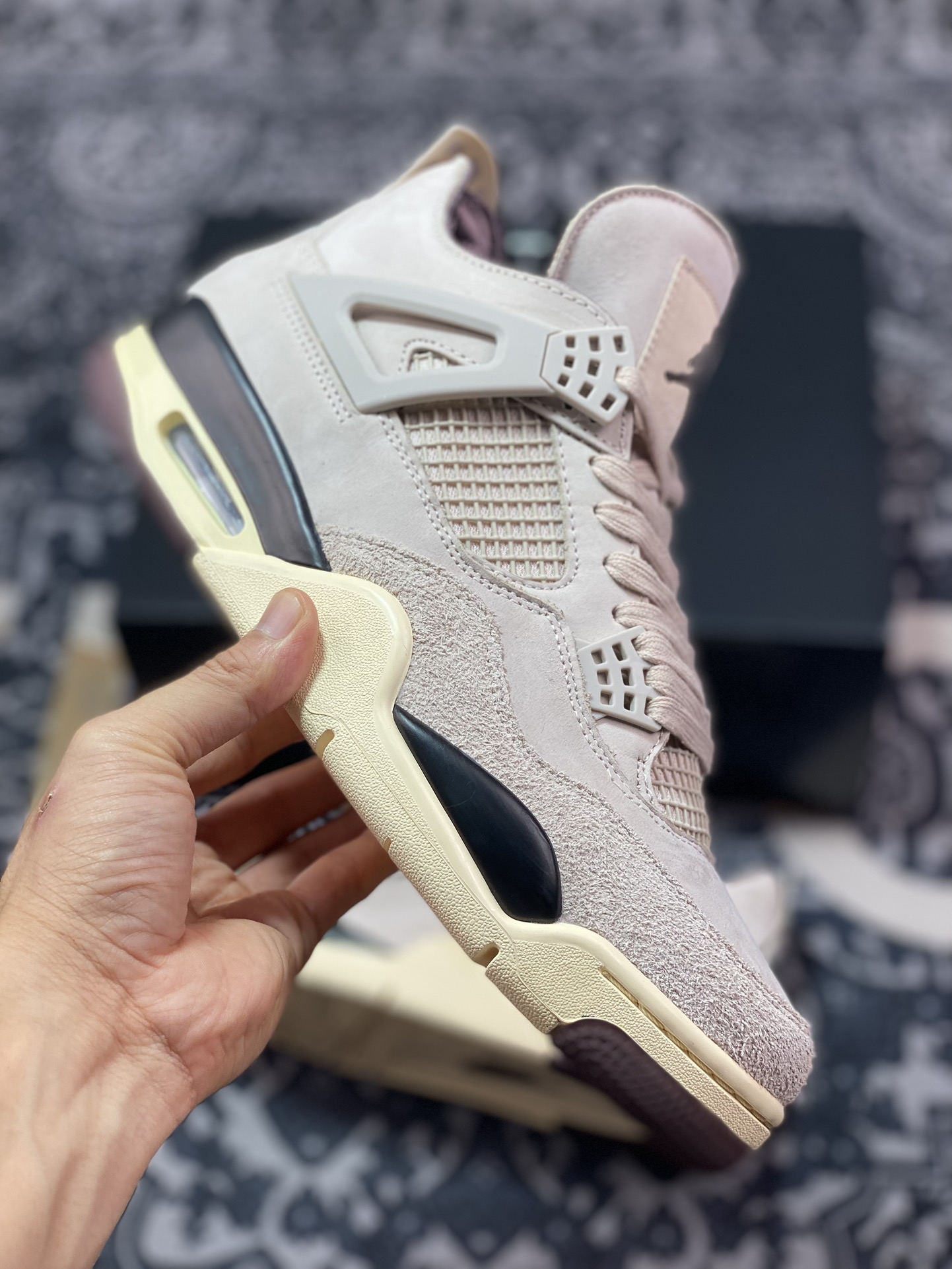 F版 Air Jordan 4 Retro x Ma Maniere ”Foil Stone” 淡粉 潮流复古篮球鞋 FZ4810-200