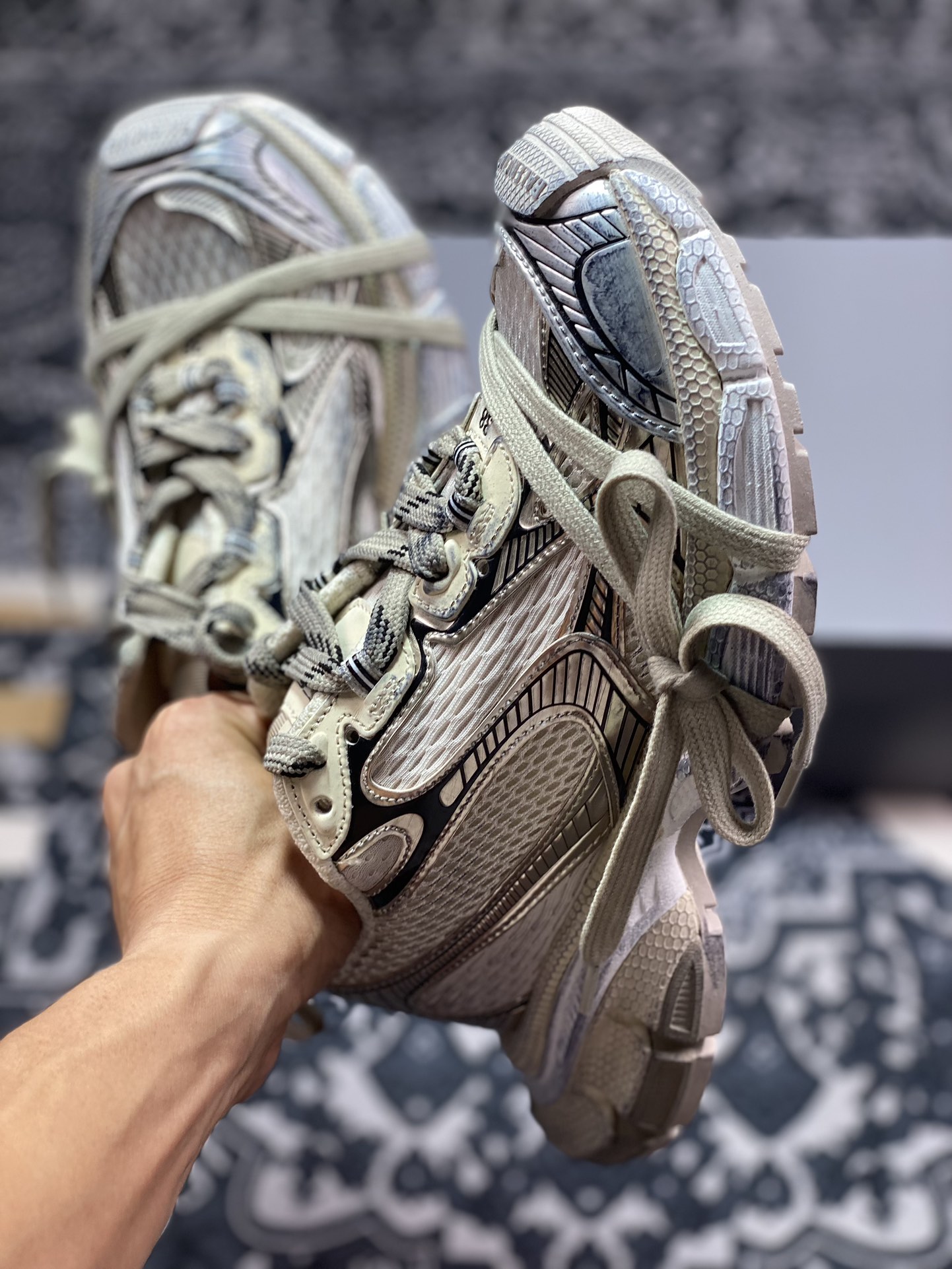 巴黎世家BALENCIAGA 3XL Sneakers 3+系列低帮复古阔型底姥爹风潮流百搭休闲慢跑鞋“网织奶白玫瑰金做旧”734731 W3XL59110