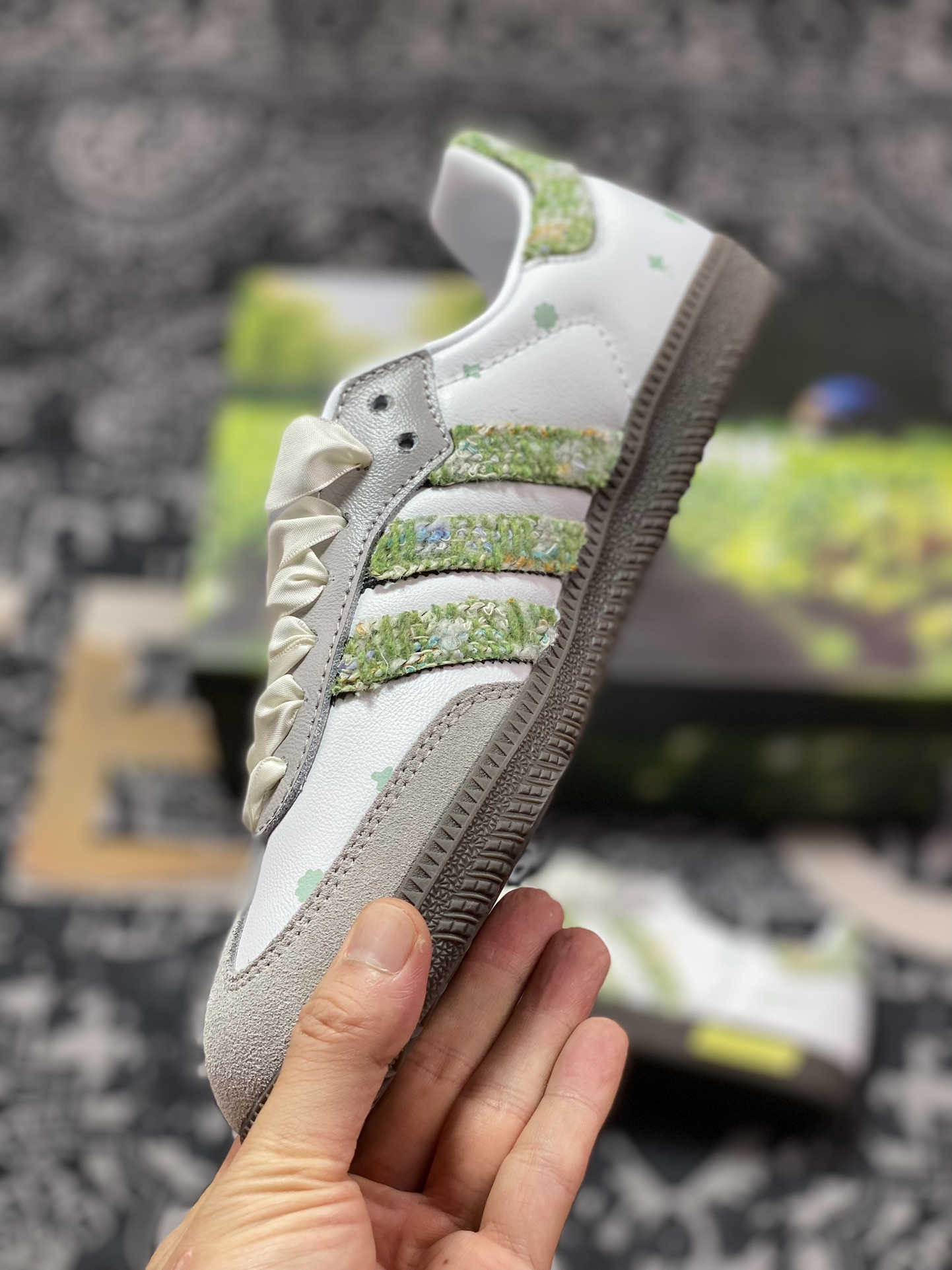 0 阿迪达斯/三叶草Adidas Originals Samba OG 桑巴舞系列板鞋“白灰绿满园春”B75806