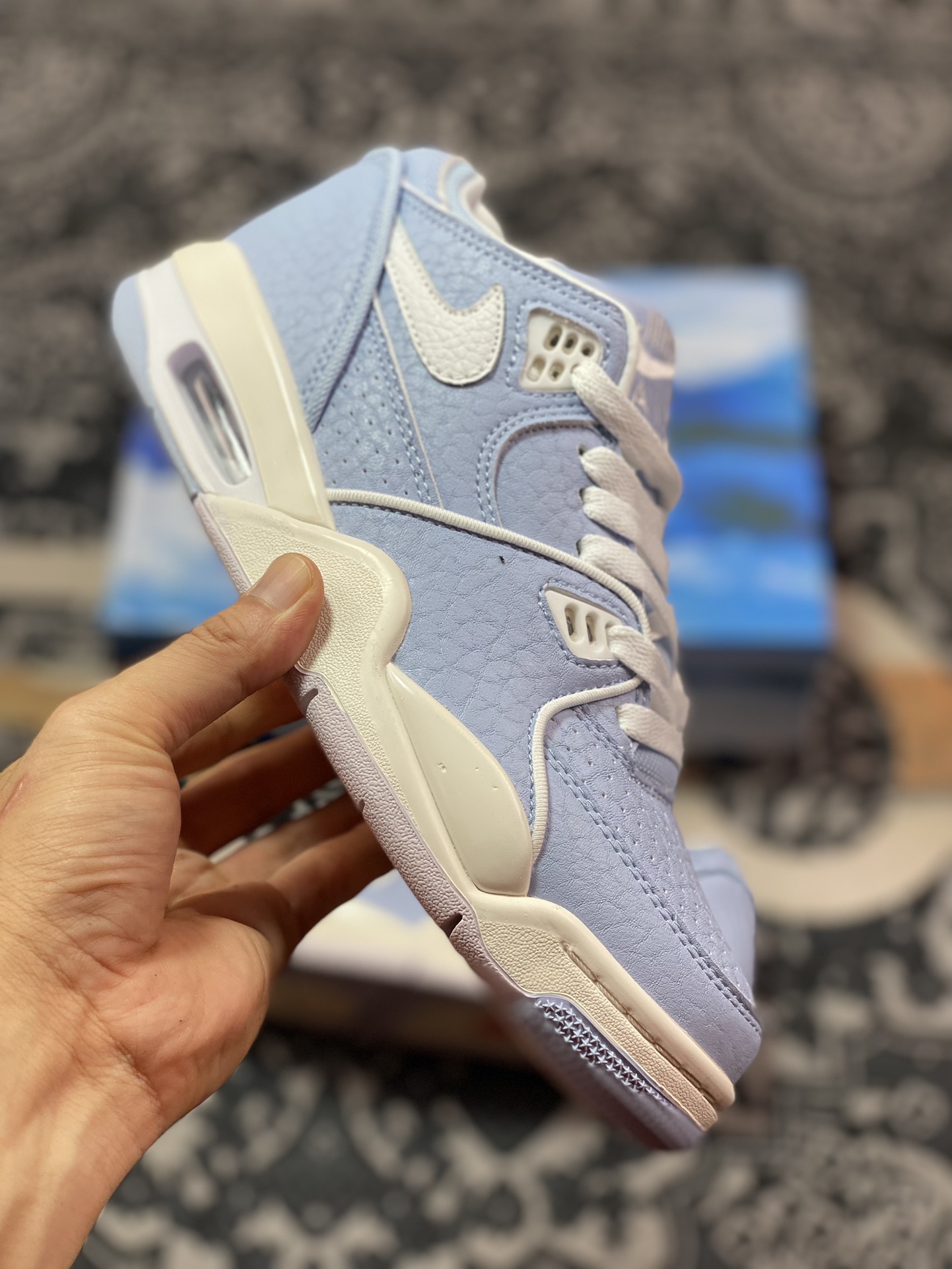 Nike Air Flight 89 Low”Sky Blue”飞行兄弟89系列矮帮篮球鞋“联名天空蓝白”HF6843-400