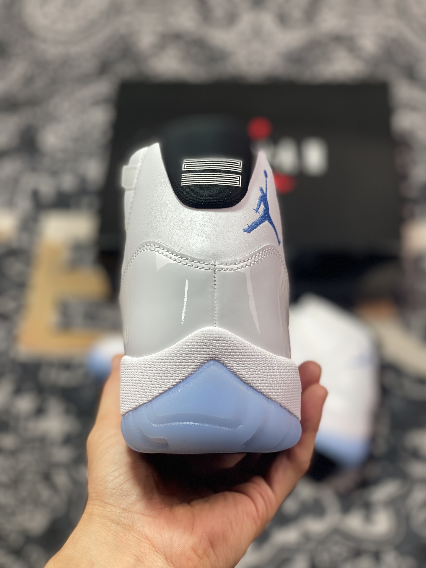 Air Jordan 11 ”Legend Blue” 复刻传奇蓝 CT8012-104