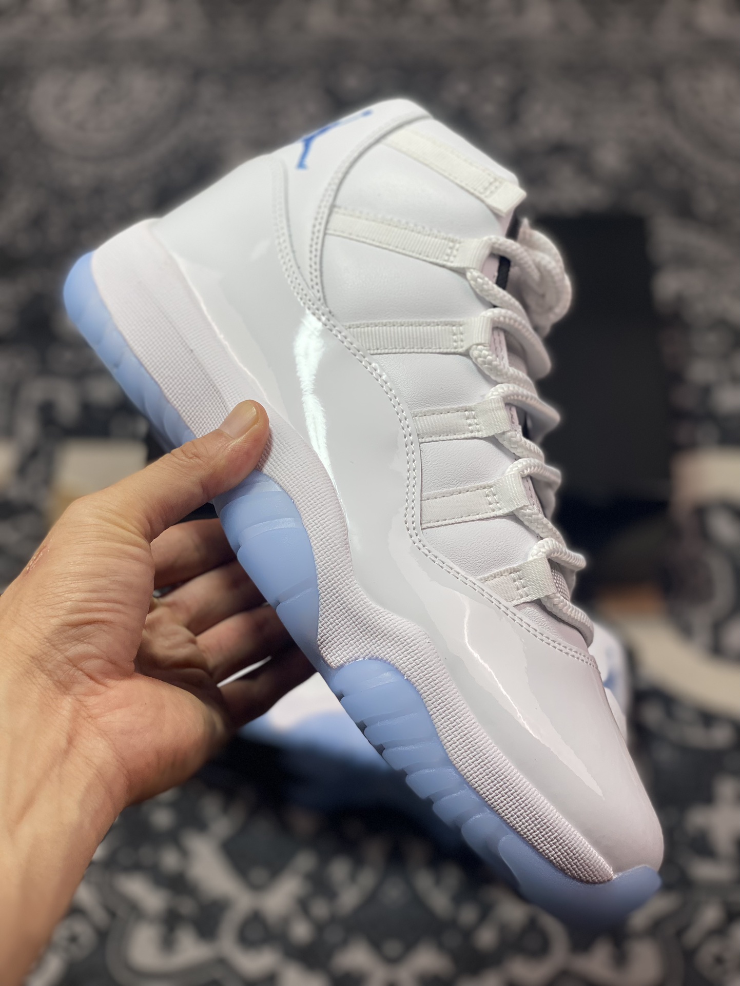 Air Jordan 11 ”Legend Blue” 复刻传奇蓝 CT8012-104