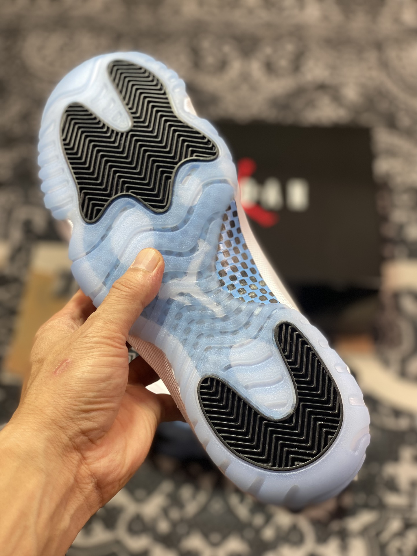 Air Jordan 11 ”Legend Blue” 复刻传奇蓝 CT8012-104