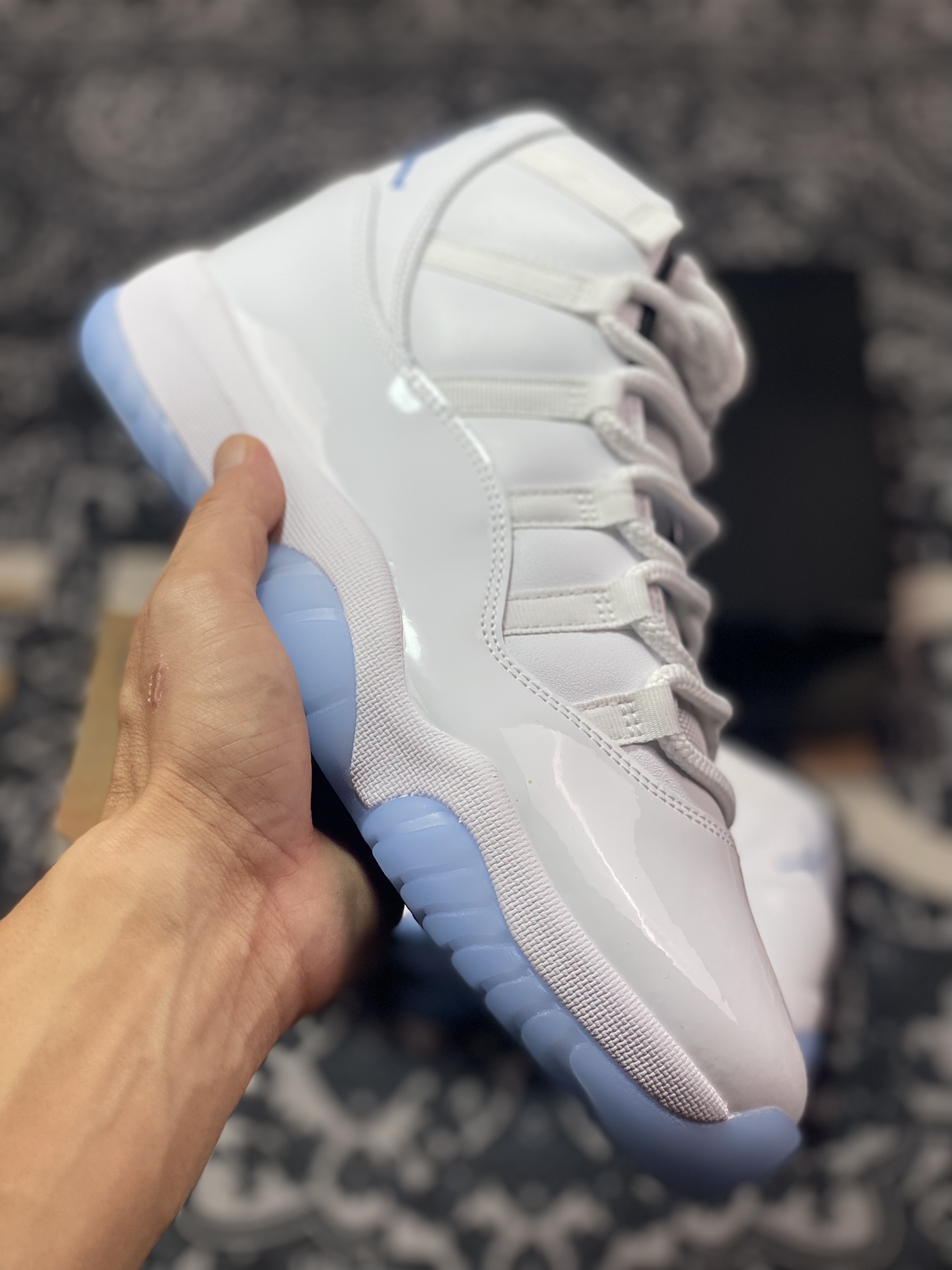 Air Jordan 11 ”Legend Blue” 复刻传奇蓝 CT8012-104