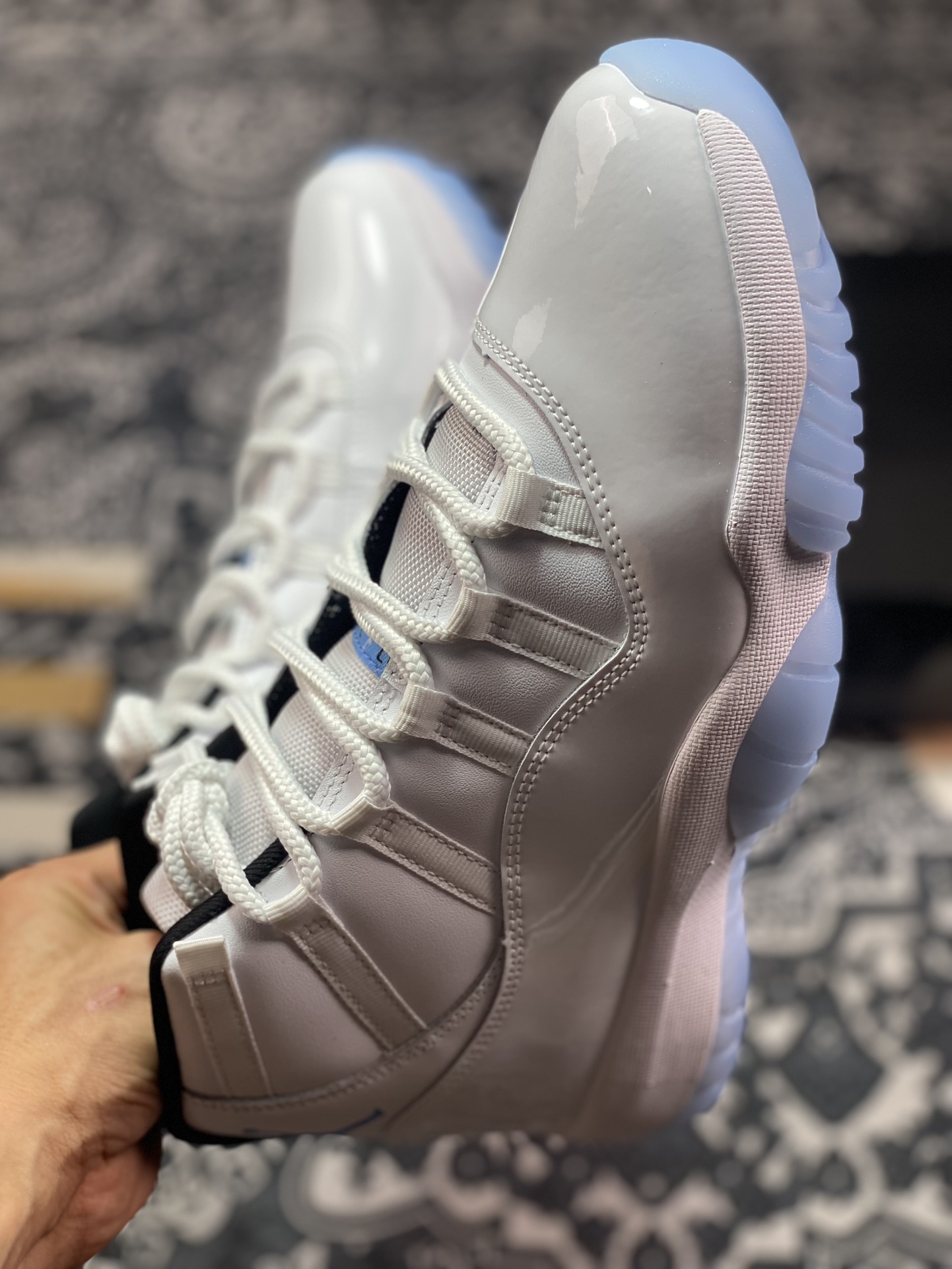 Air Jordan 11 ”Legend Blue” 复刻传奇蓝 CT8012-104