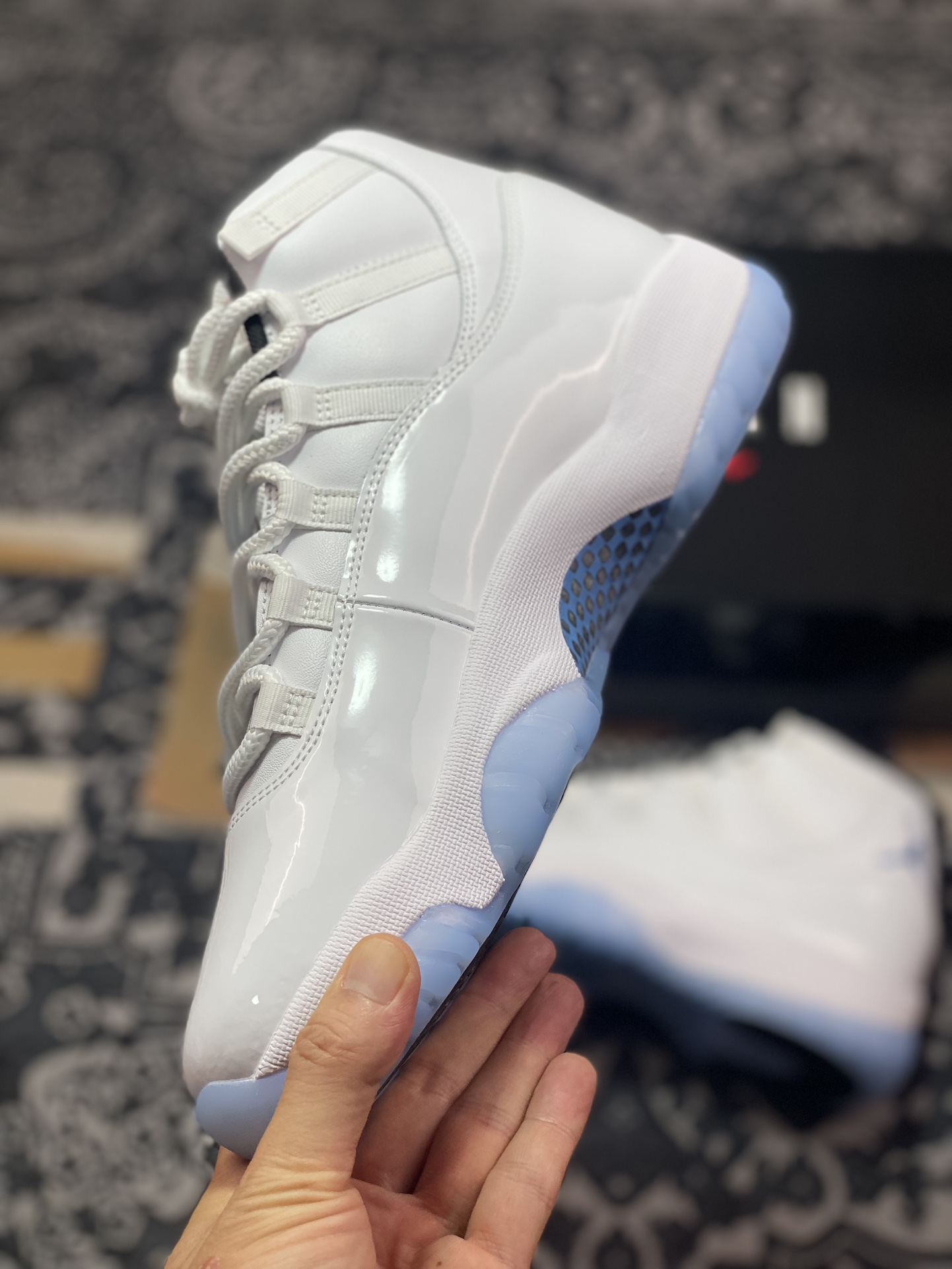 Air Jordan 11 ”Legend Blue” 复刻传奇蓝 CT8012-104