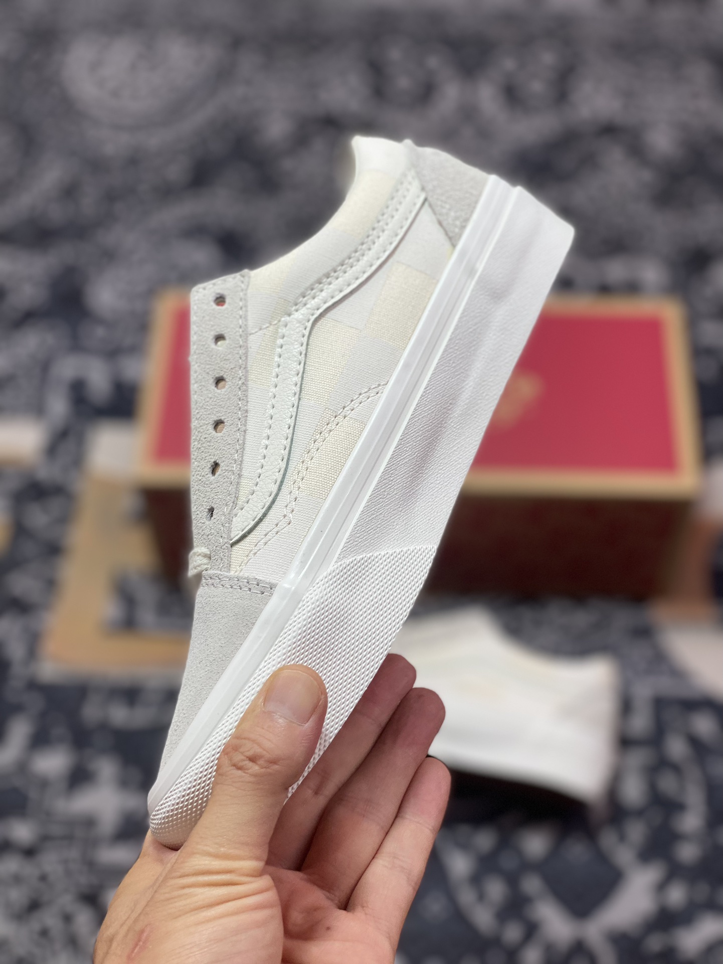 Vans Old Skool 灰白棋盘格 舒适百搭 防滑减震 休闲硫化板鞋