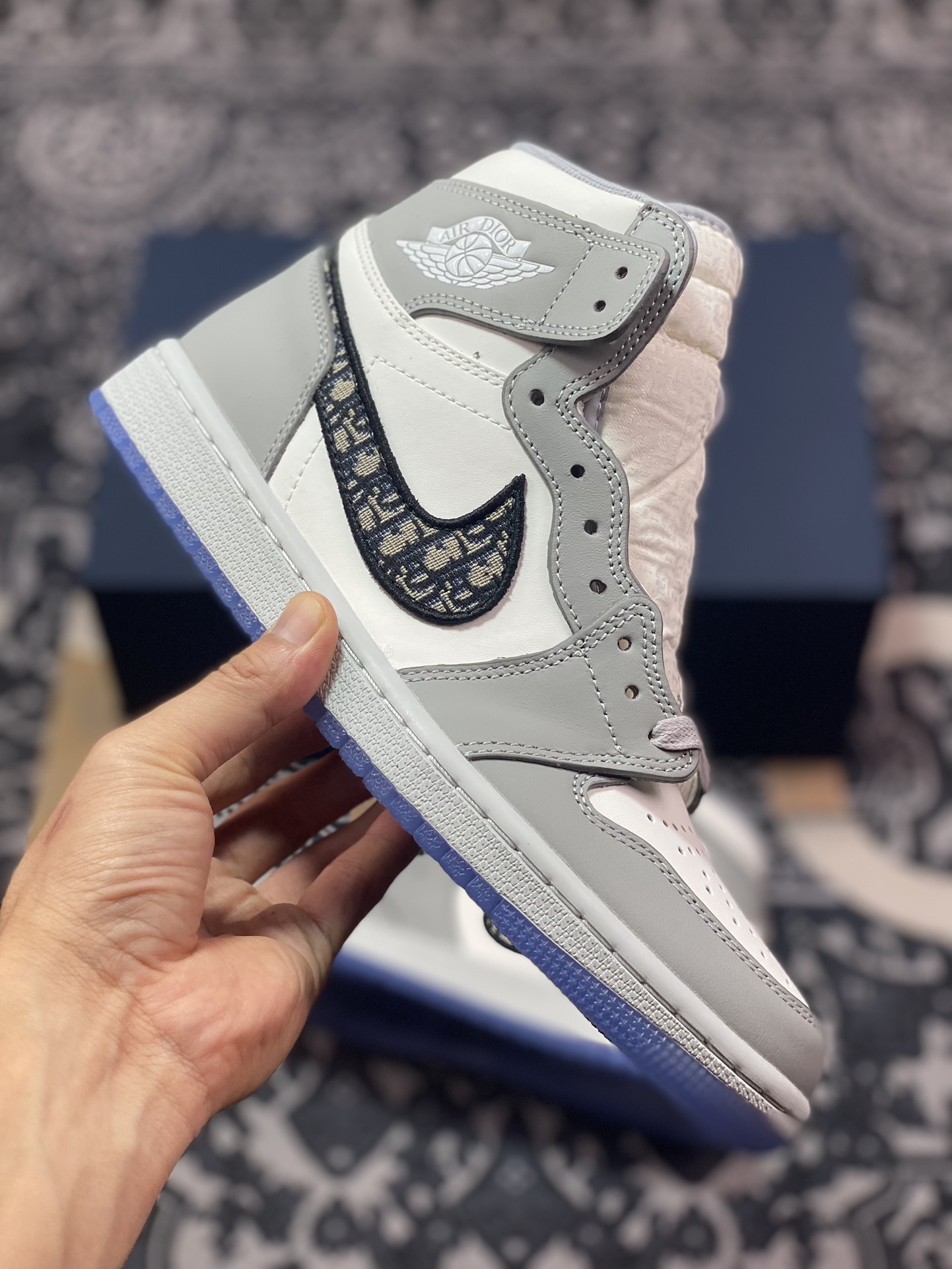 迪奥Dior x Nike Air Jordan Brand High 1 OG”Grey”AJ1乔丹一代经典高帮文化百搭休闲运动篮球鞋“联名白灰冰蓝大迪奥”CN8607-002